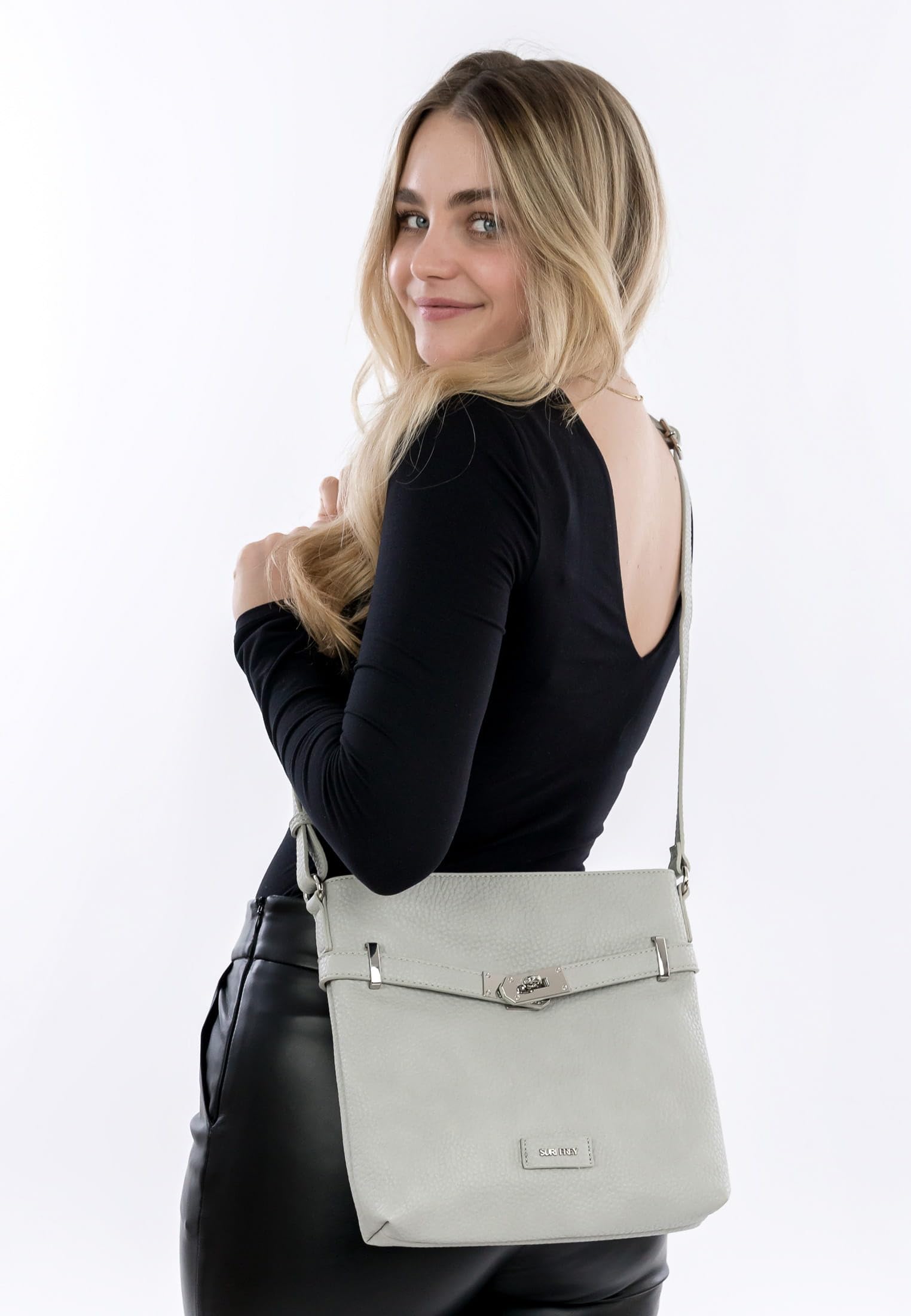 SURI FREY Leony Crossover Bag Umhängetasche Hellgrau