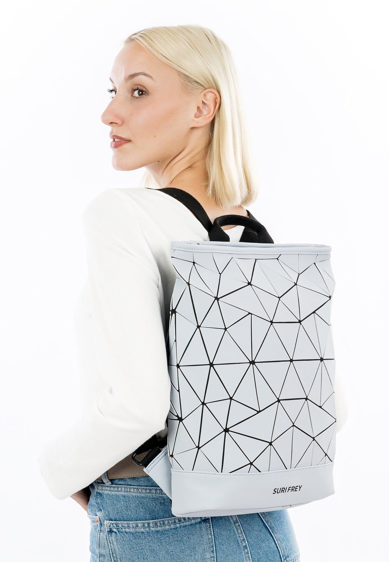 SURI FREY Jessy-Lu City Rucksack L Crystal Blue 3D