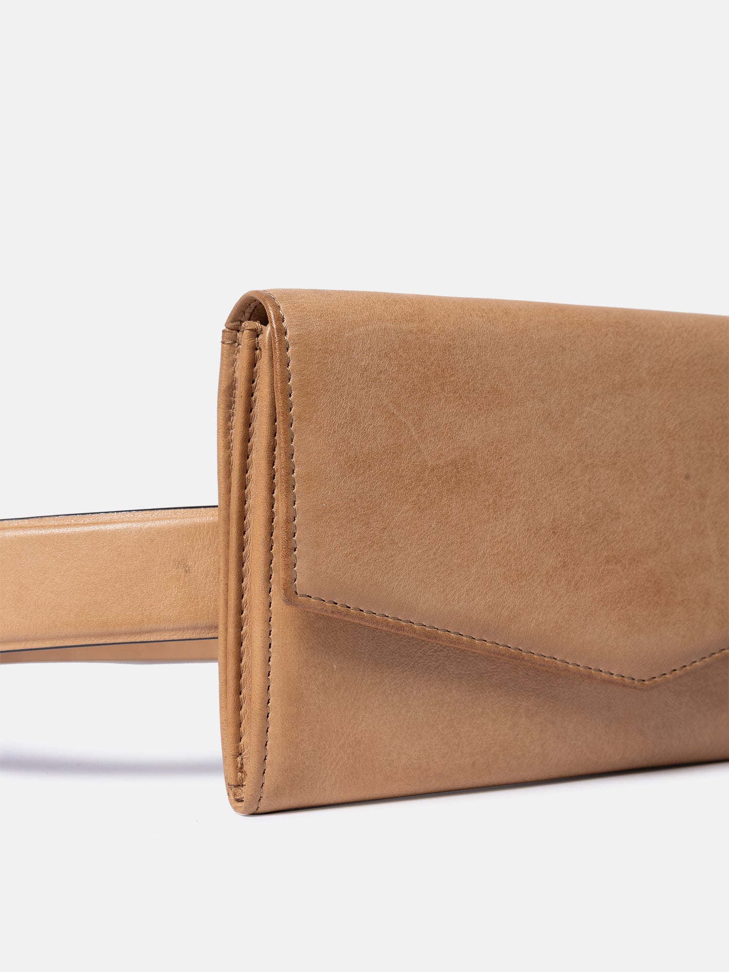 RE:DESIGNED Neo Gürteltasche Camel Vollleder