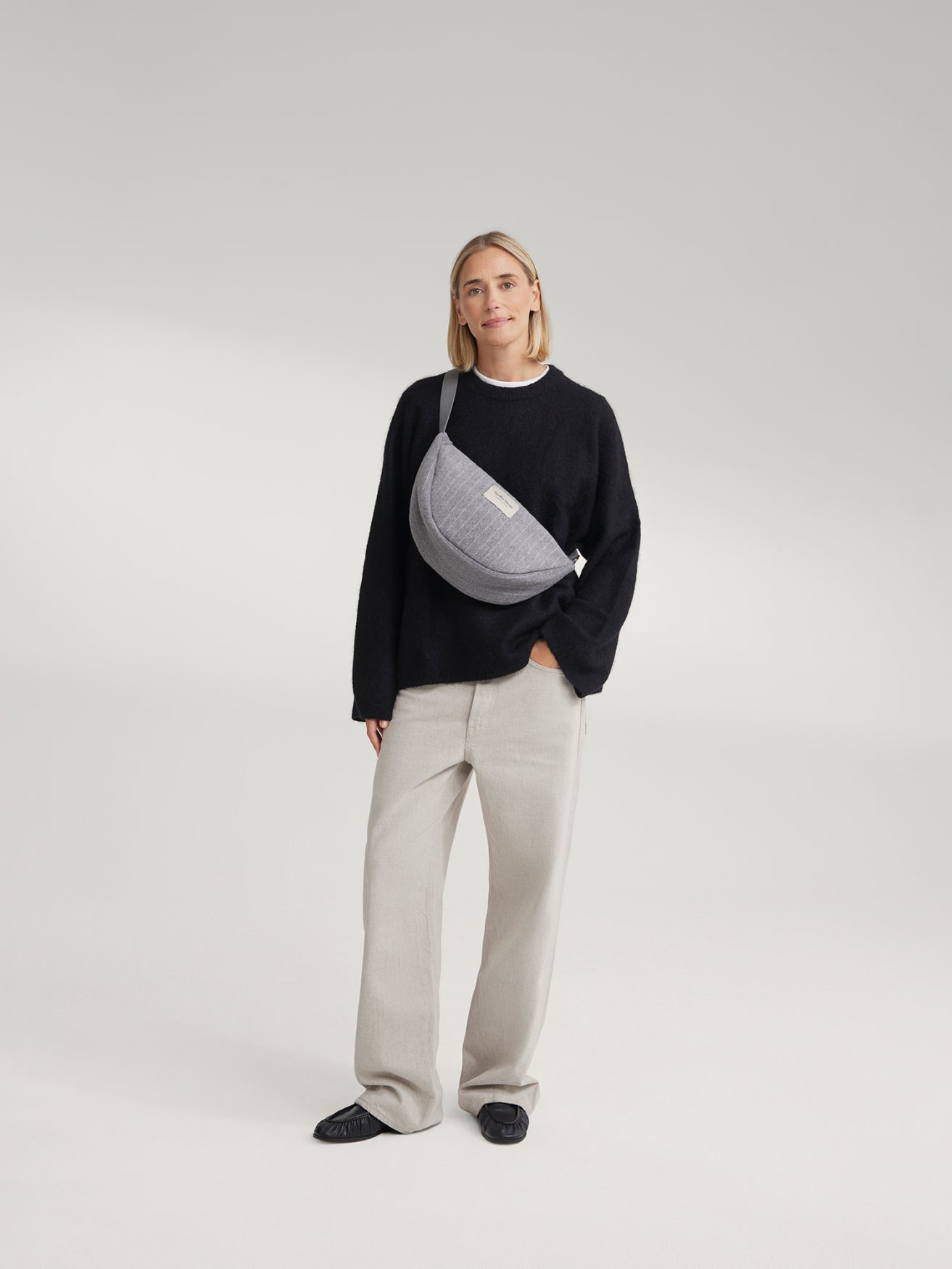 Studio Noos Flannel Chalkstripe Bauchtasche Hellgrau