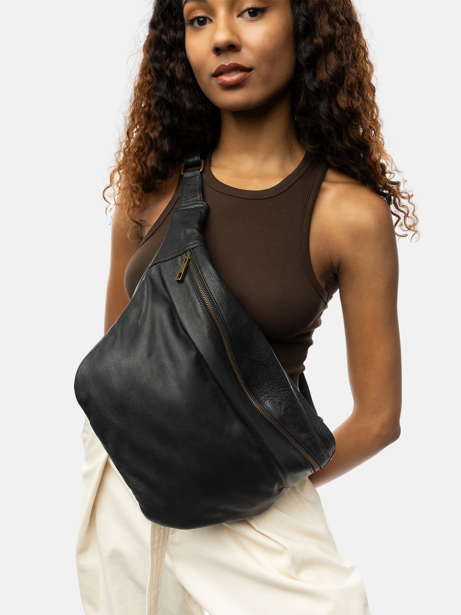 RE:DESIGNED Merla Urban Bauchtasche Schwarz Vollleder