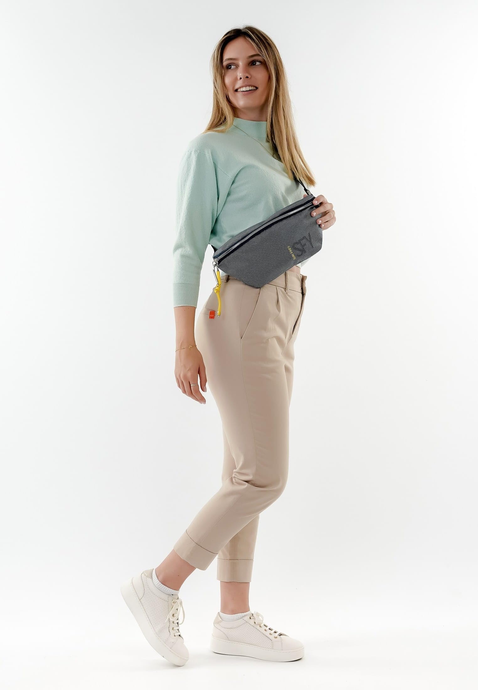 SURI FREY SFY SURI Sports Marry 18016 Gürteltasche Blau