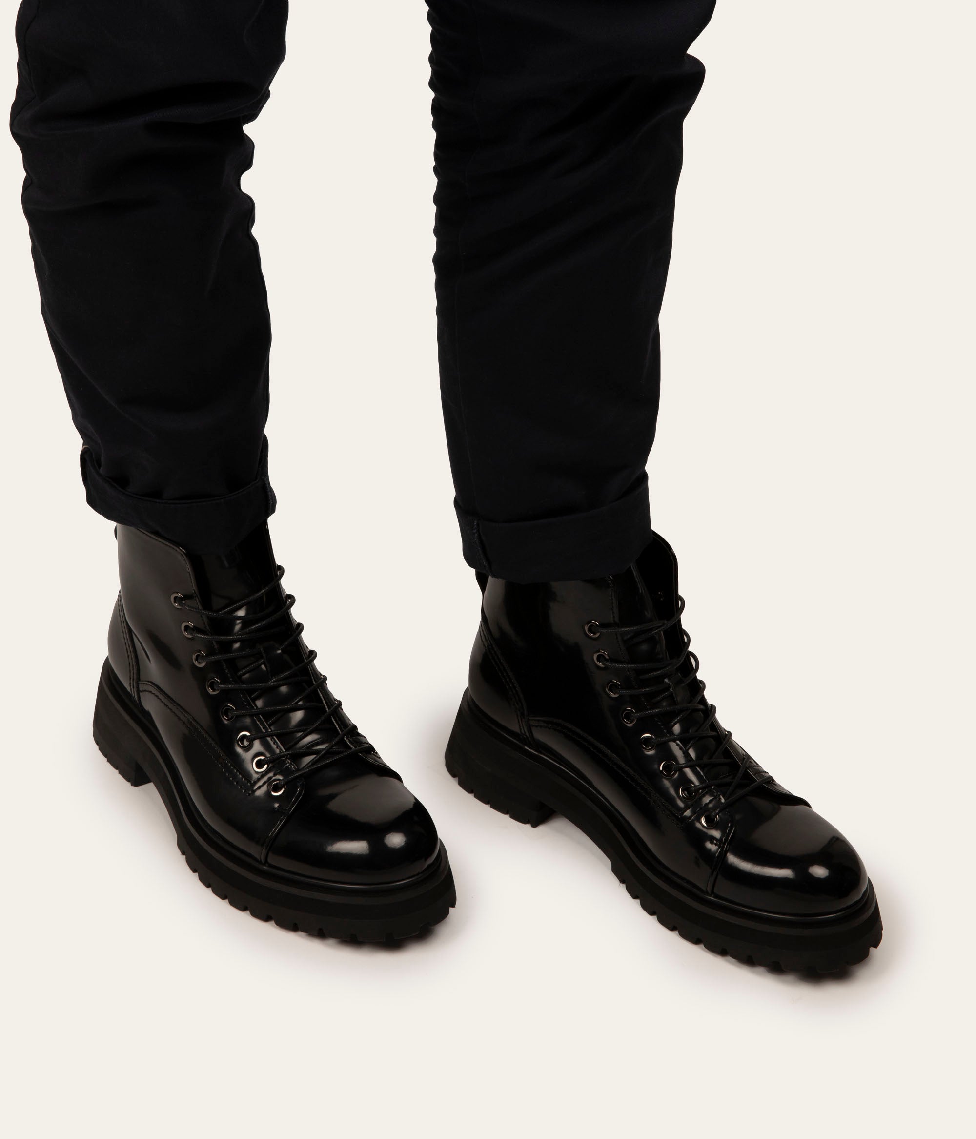 Matt & Nat Cheah Boots Schwarz Herren Schnürer vegan