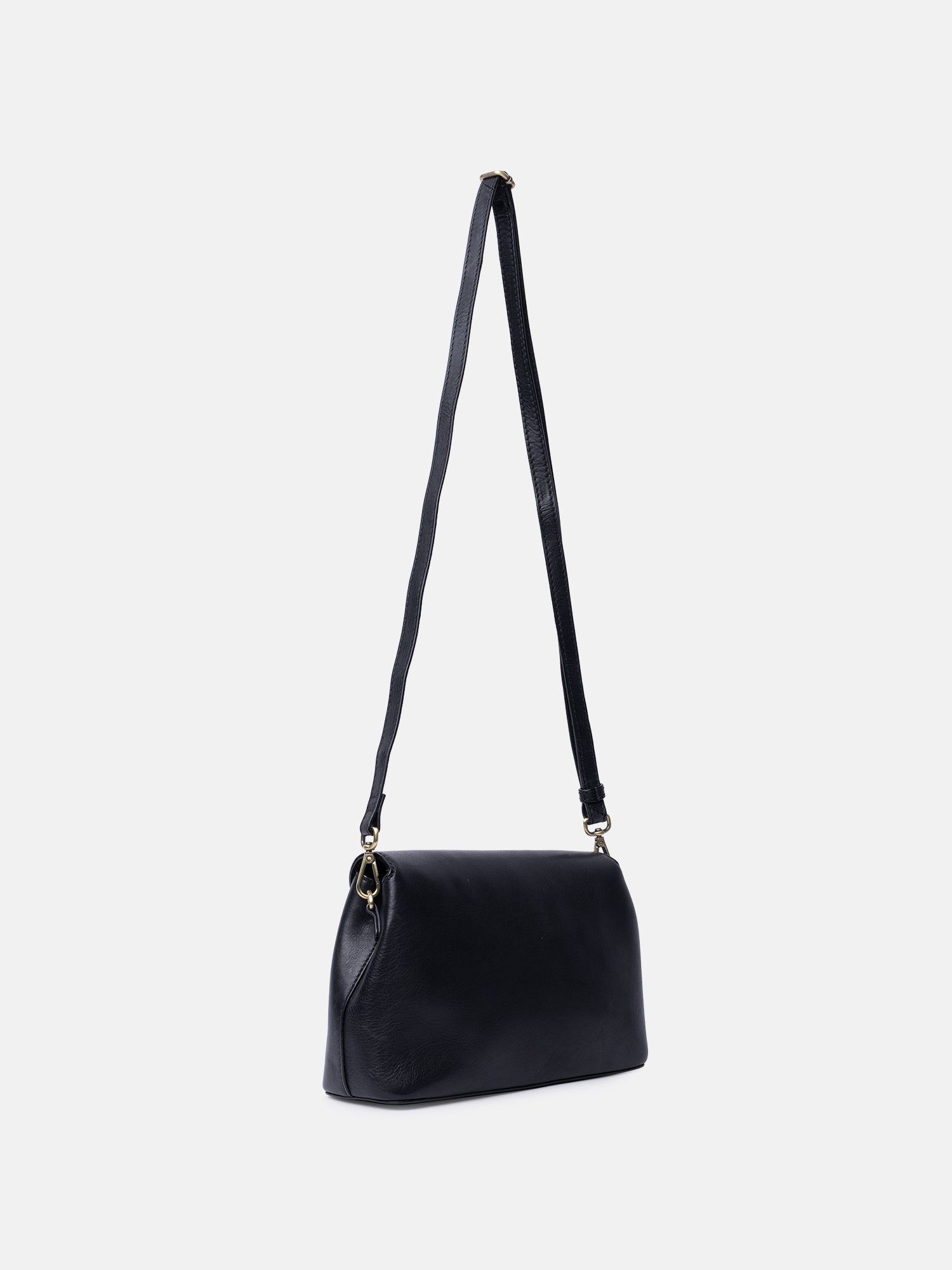 RE:DESIGNED Sonia Schultertasche Schwarz Vollleder