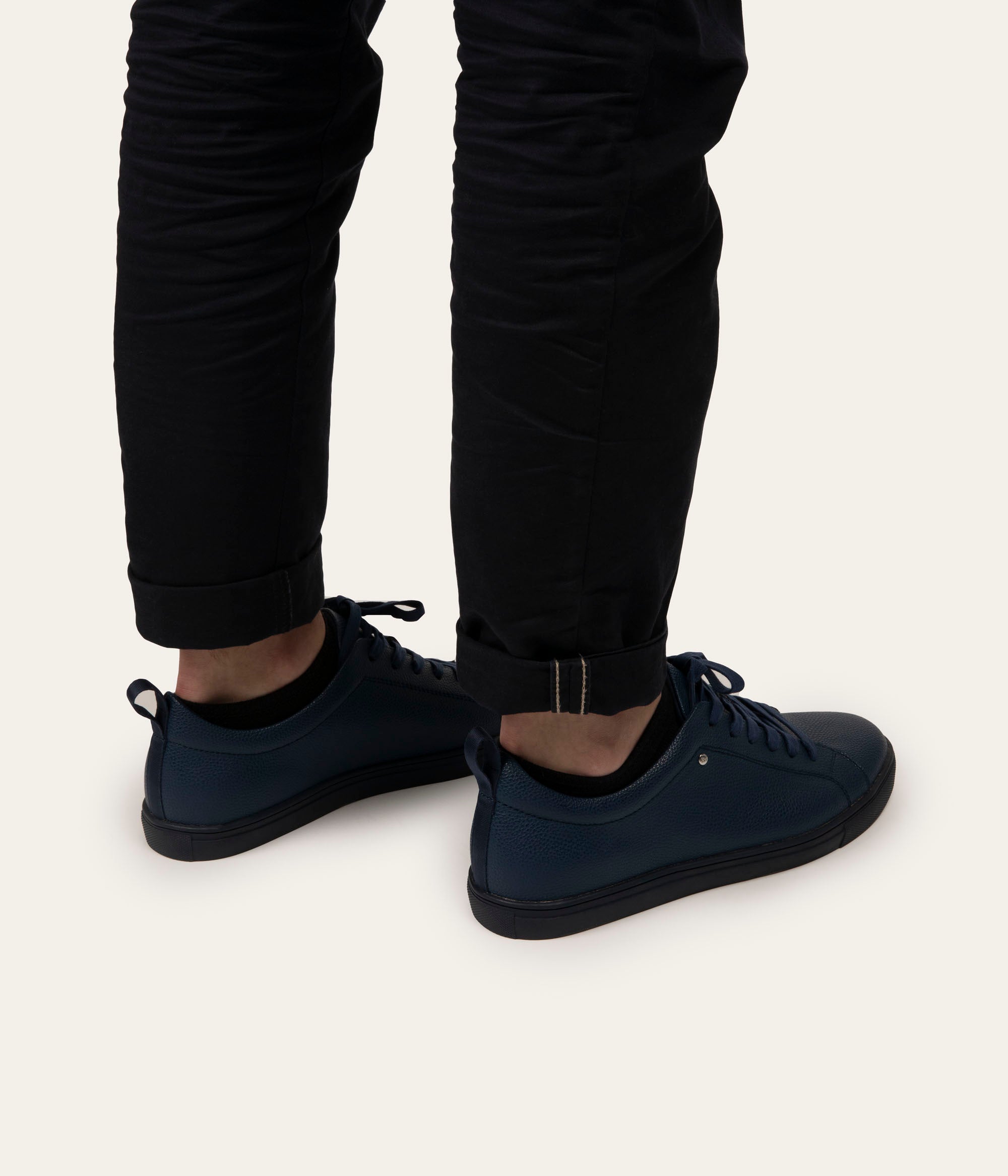 Matt & Nat Yuvi Sneaker Weiss vegan Gr. 43