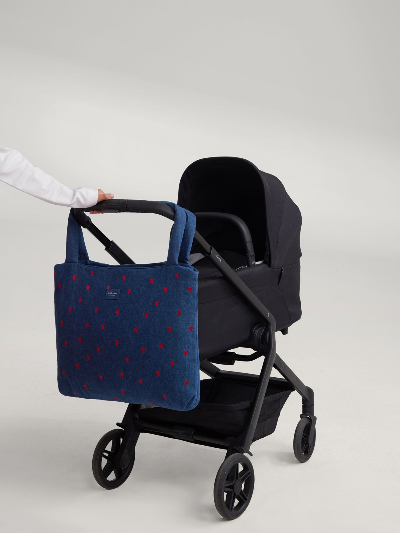 Studio Noos Denim Mom Bag Wickeltasche Dunkelblau