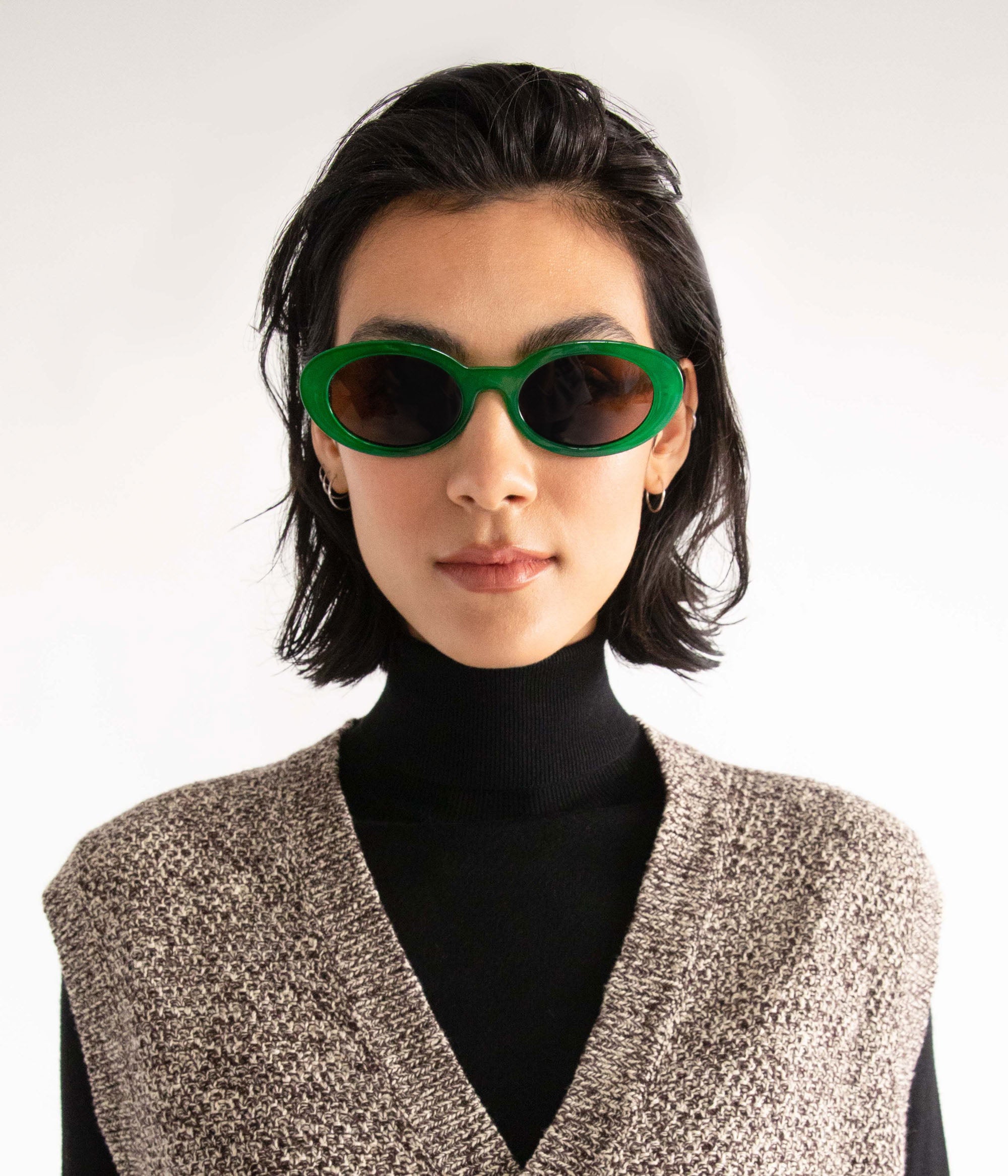 Matt & Nat Miela-2 Sonnenbrille Schwarz Oval Polar