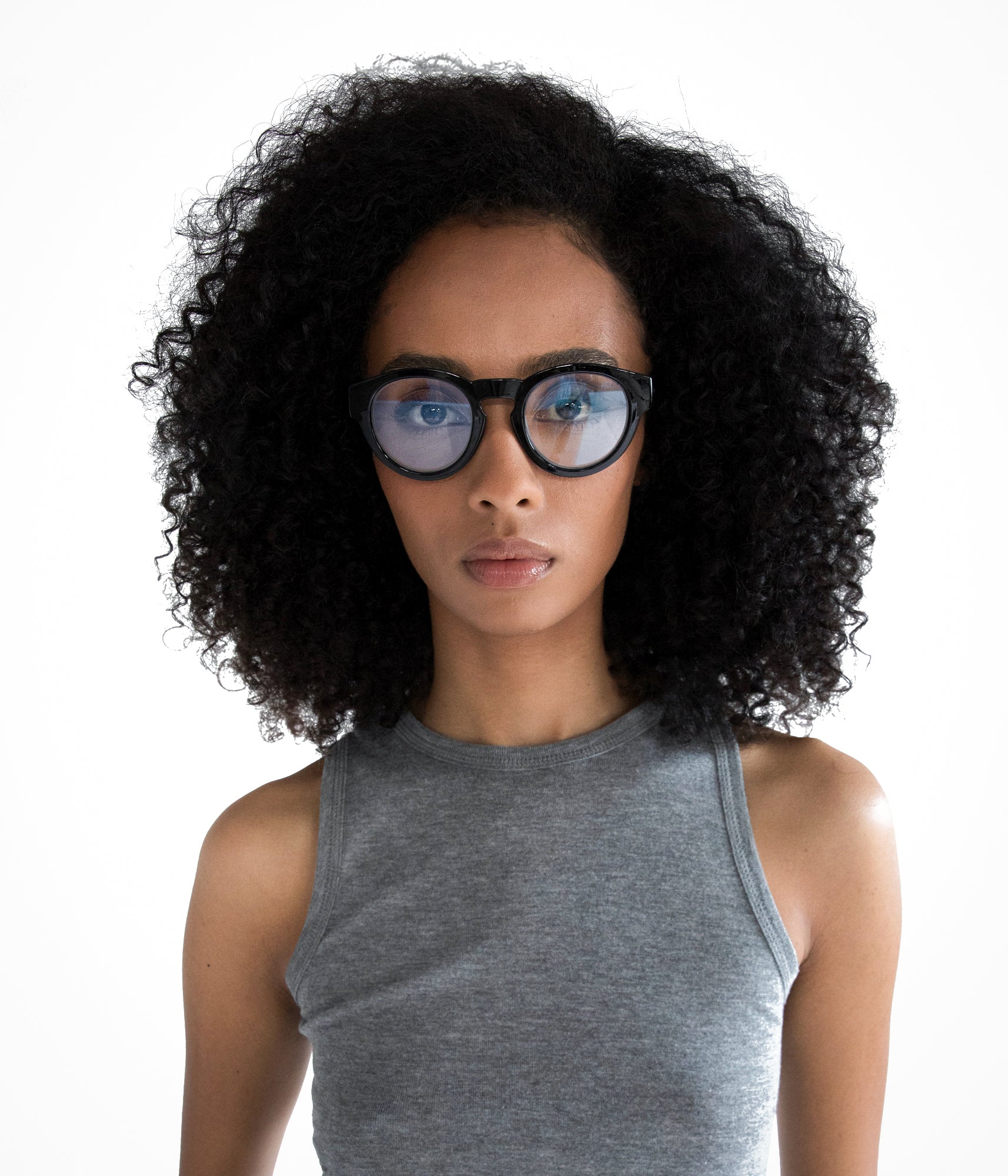 Matt & Nat Yan-3 Lesebrille Rund Schwarz 2,0