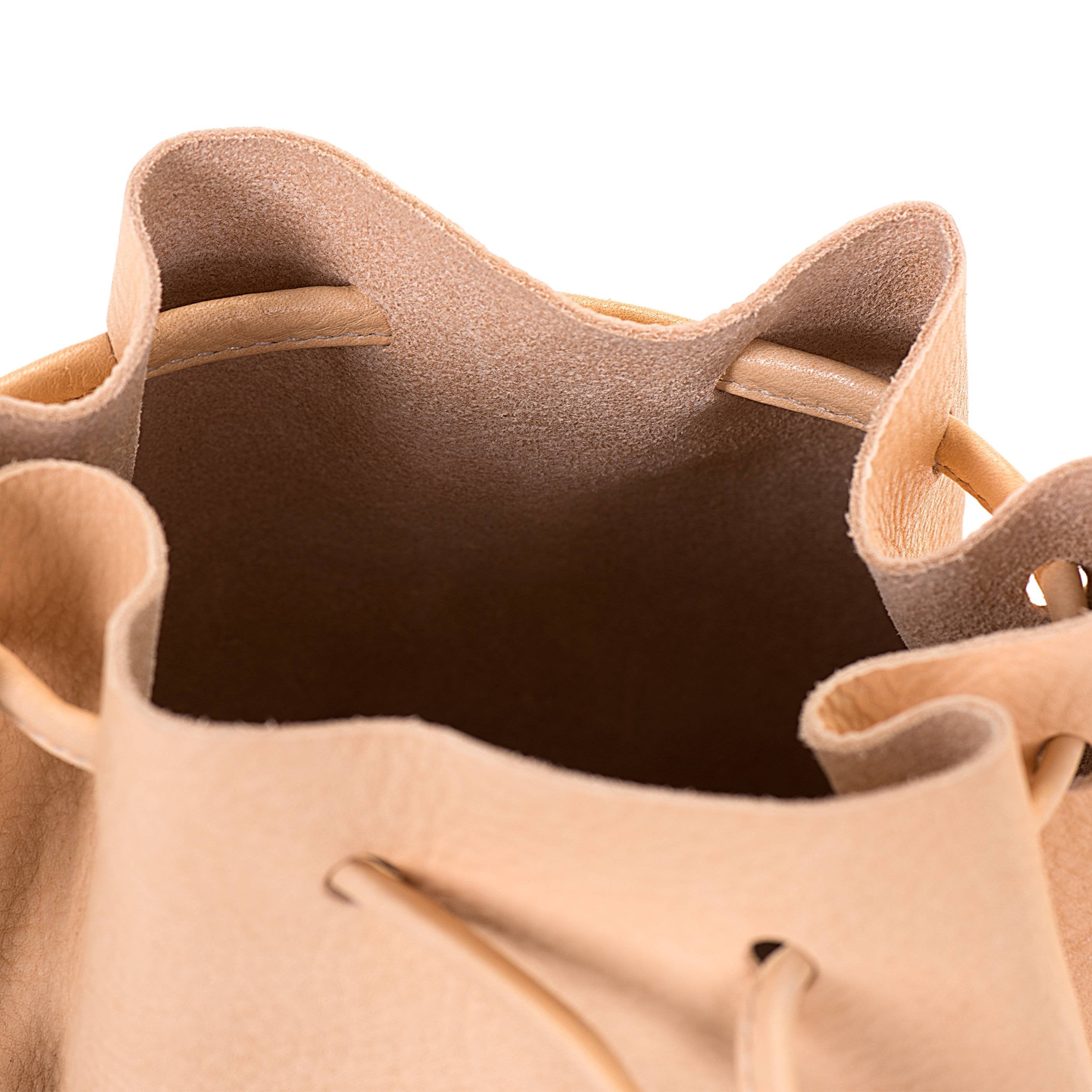 Il Bisonte Silvia Beuteltasche Vollleder Natur