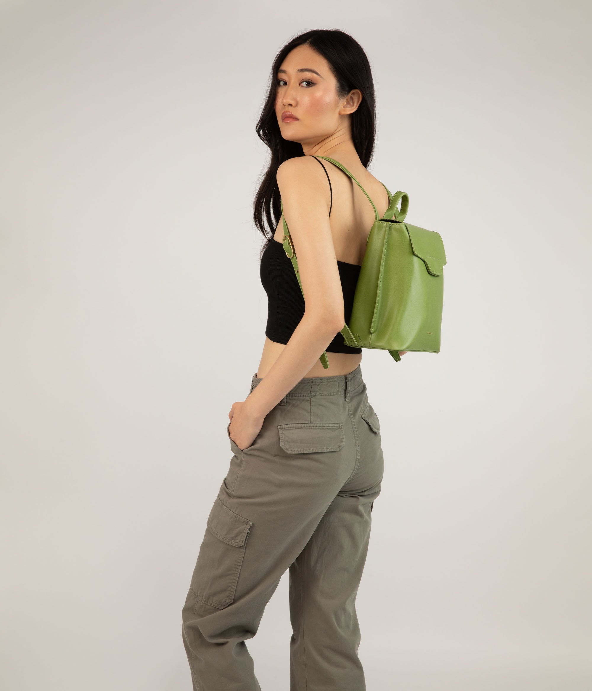 Matt & Nat Chelle Vintage Rucksack Schwarz klein