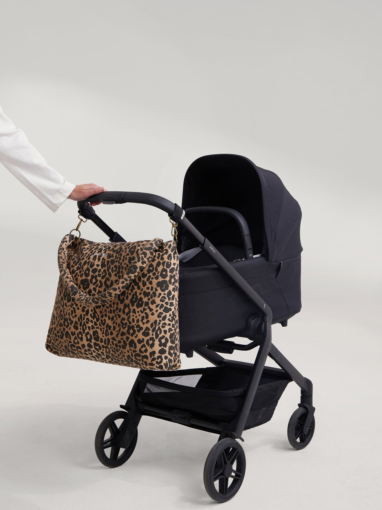 Studio Noos Cotton Diaper Bag Wickeltasche Braun Leopard