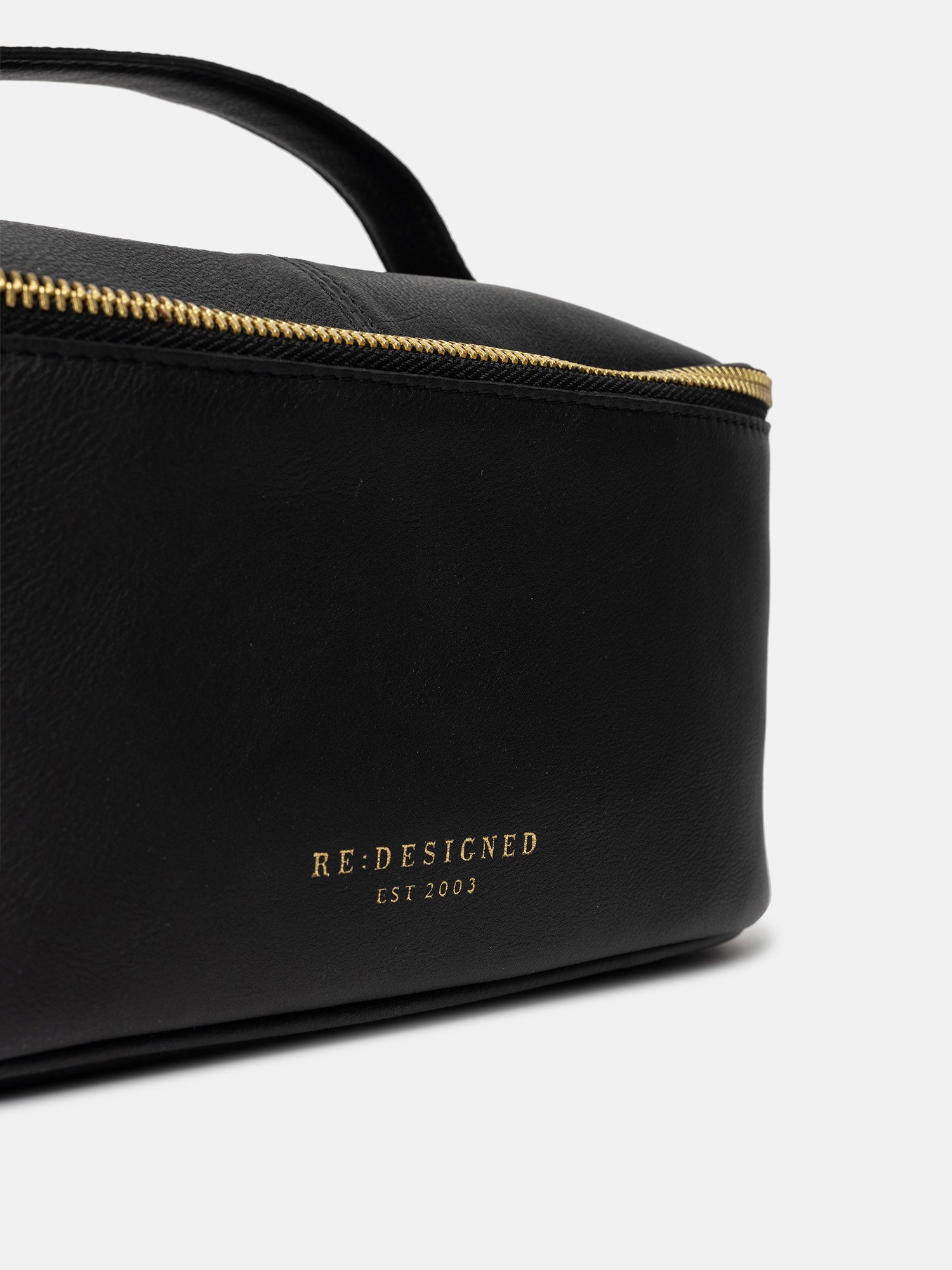 RE:DESIGNED Helga Big Kulturtasche Schwarz Vollleder