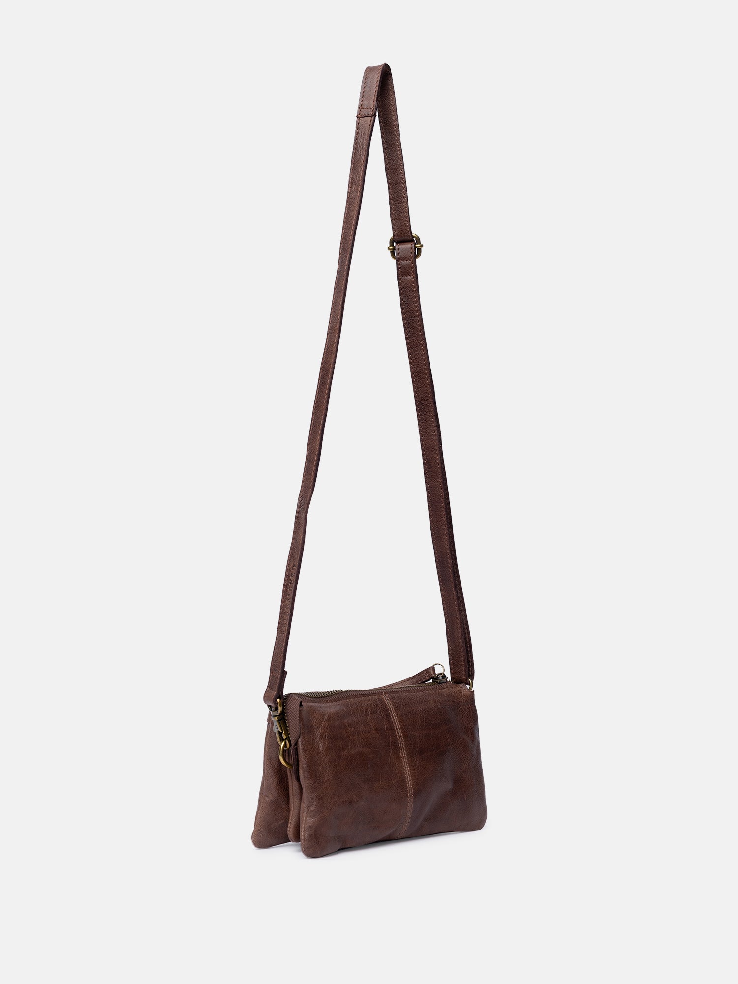 RE:DESIGNED Lisa Urban Clutch Woodsmoke Vollleder