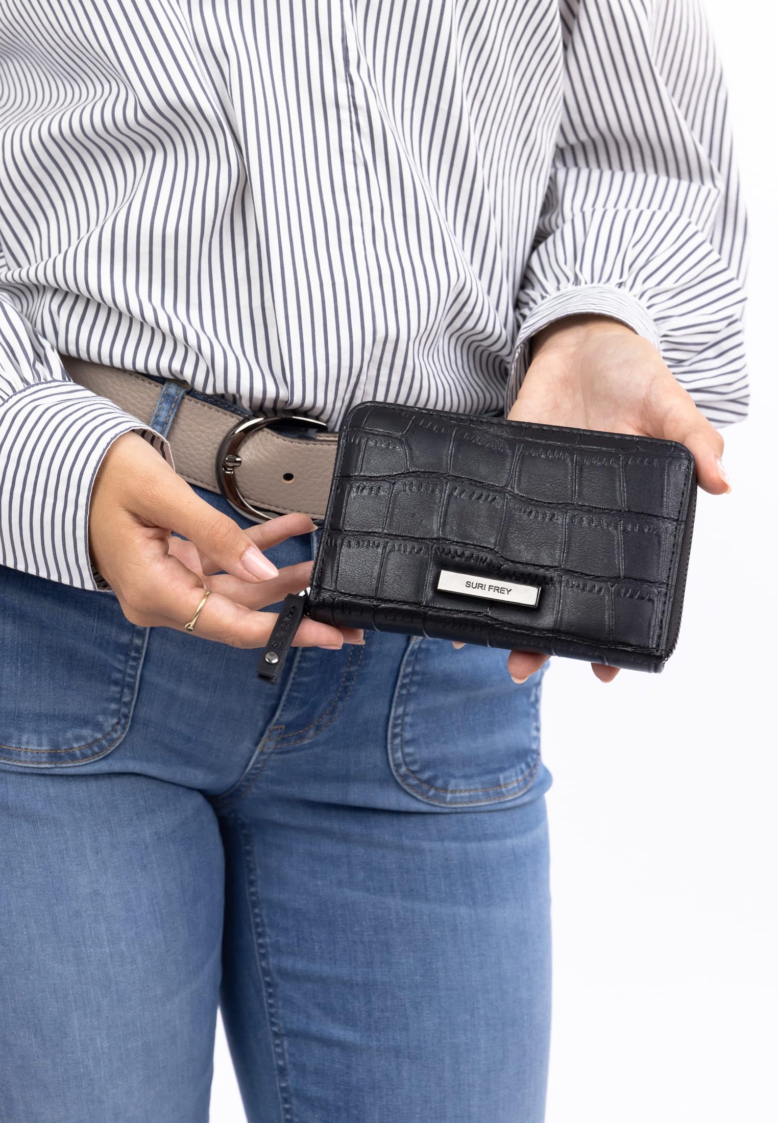 SURI FREY SFY Hadley Zip Around Wallet Geldbörse Black Kroko