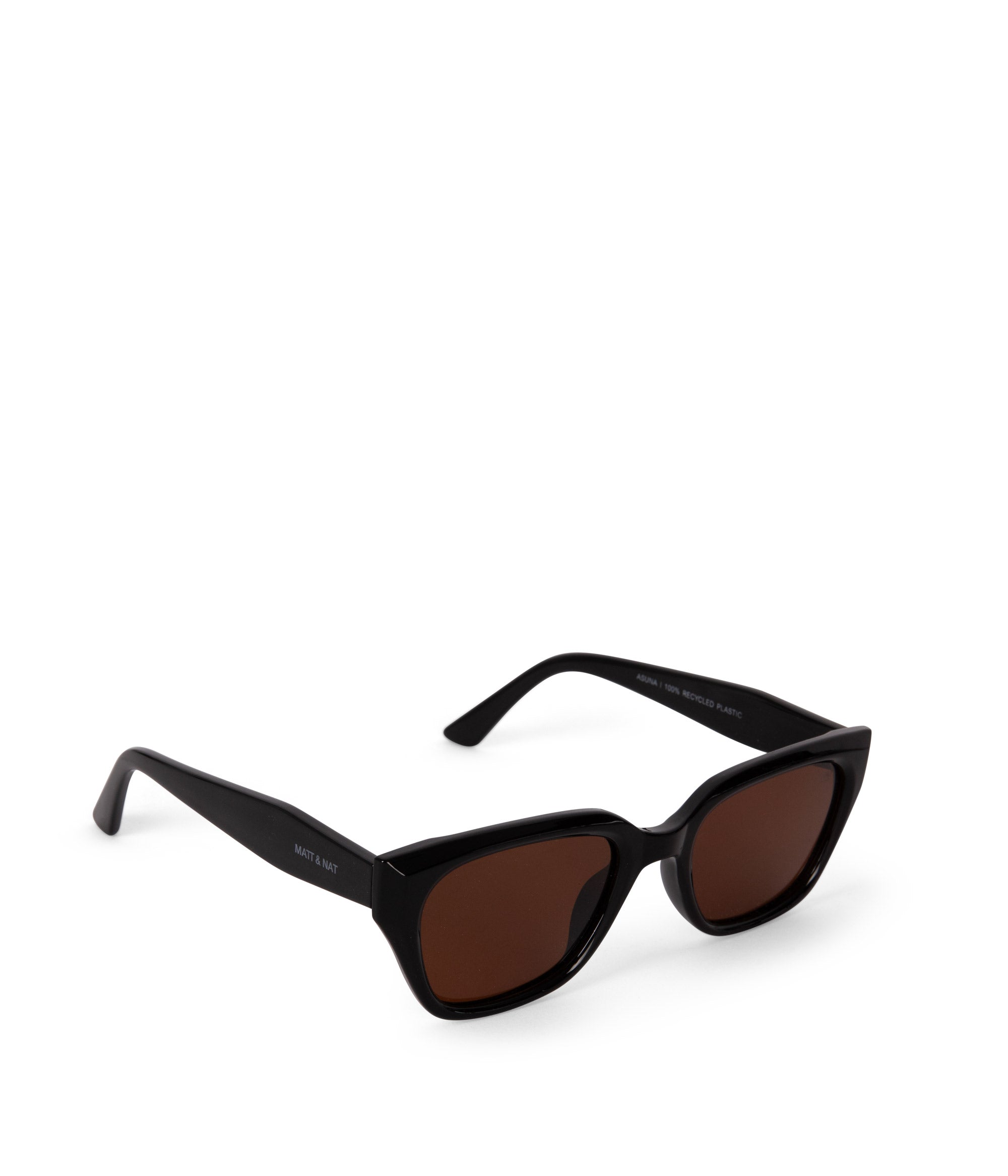 Matt & Nat Asuna Sonnenbrille recycelt schwarz OS