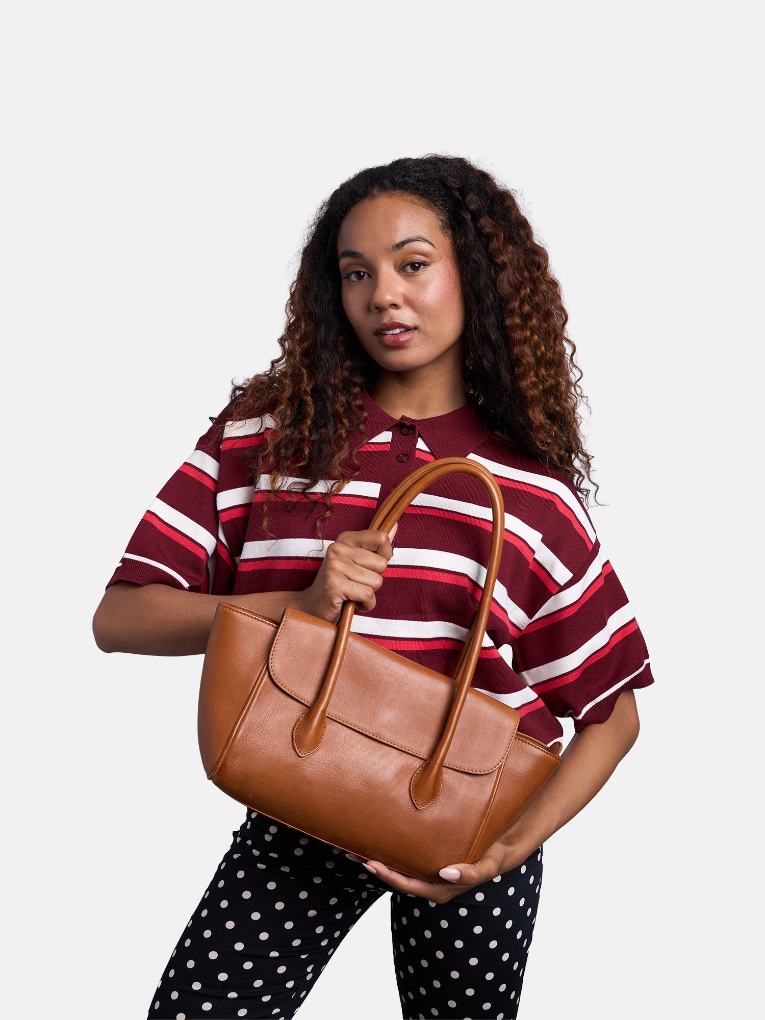 RE:DESIGNED Sisu Small Handtasche Tan Vollleder