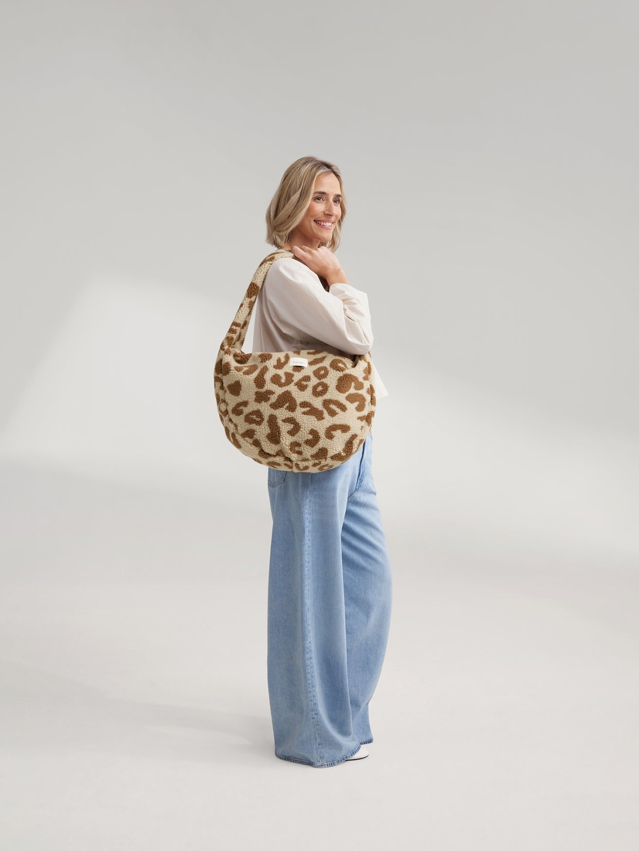 Studio Noos Teddy Cross Body Bag Umhängetasche Leopard