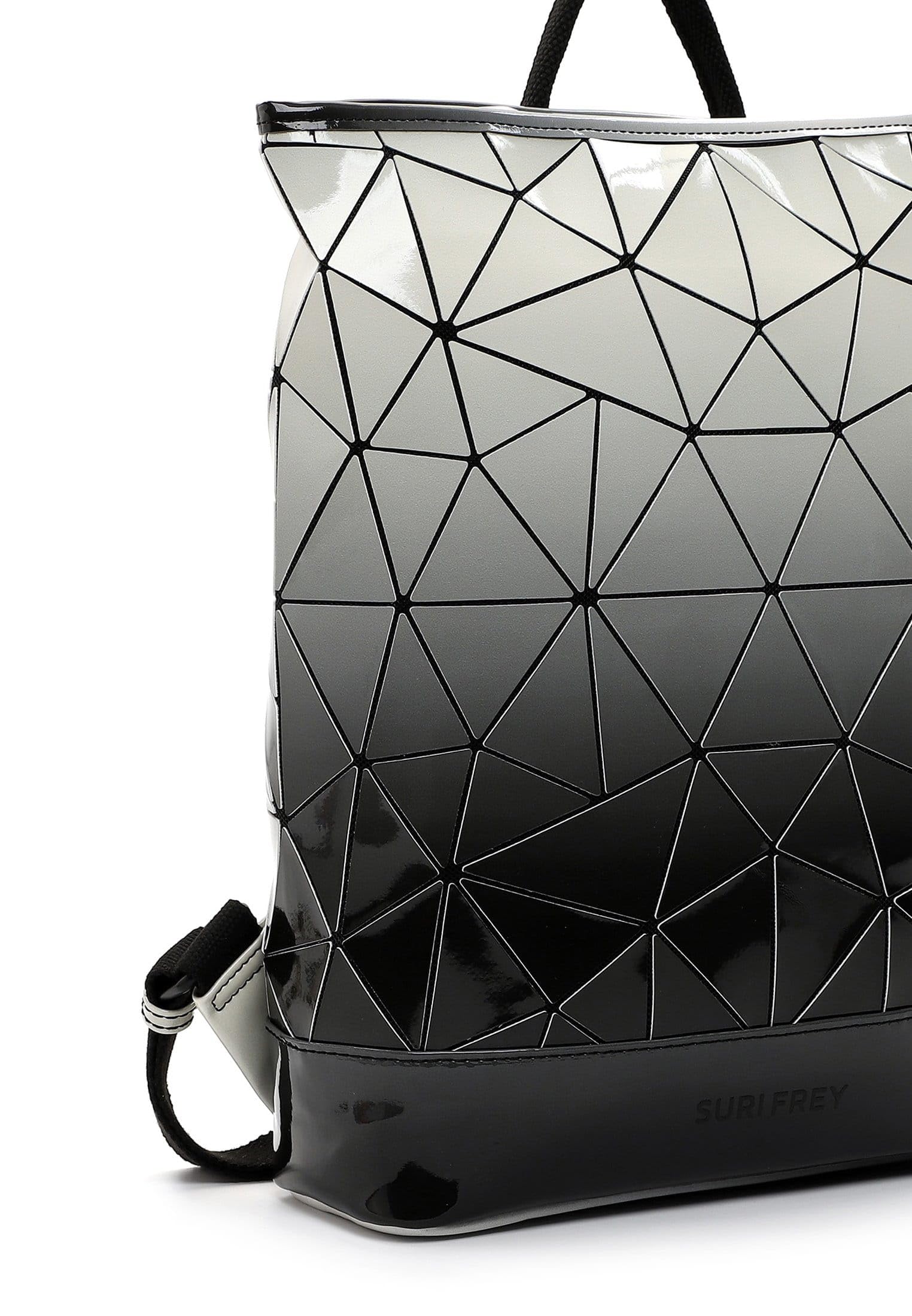 SURI FREY Jessy-Lu Finish City Backpack L Rucksack schwarz Laptop