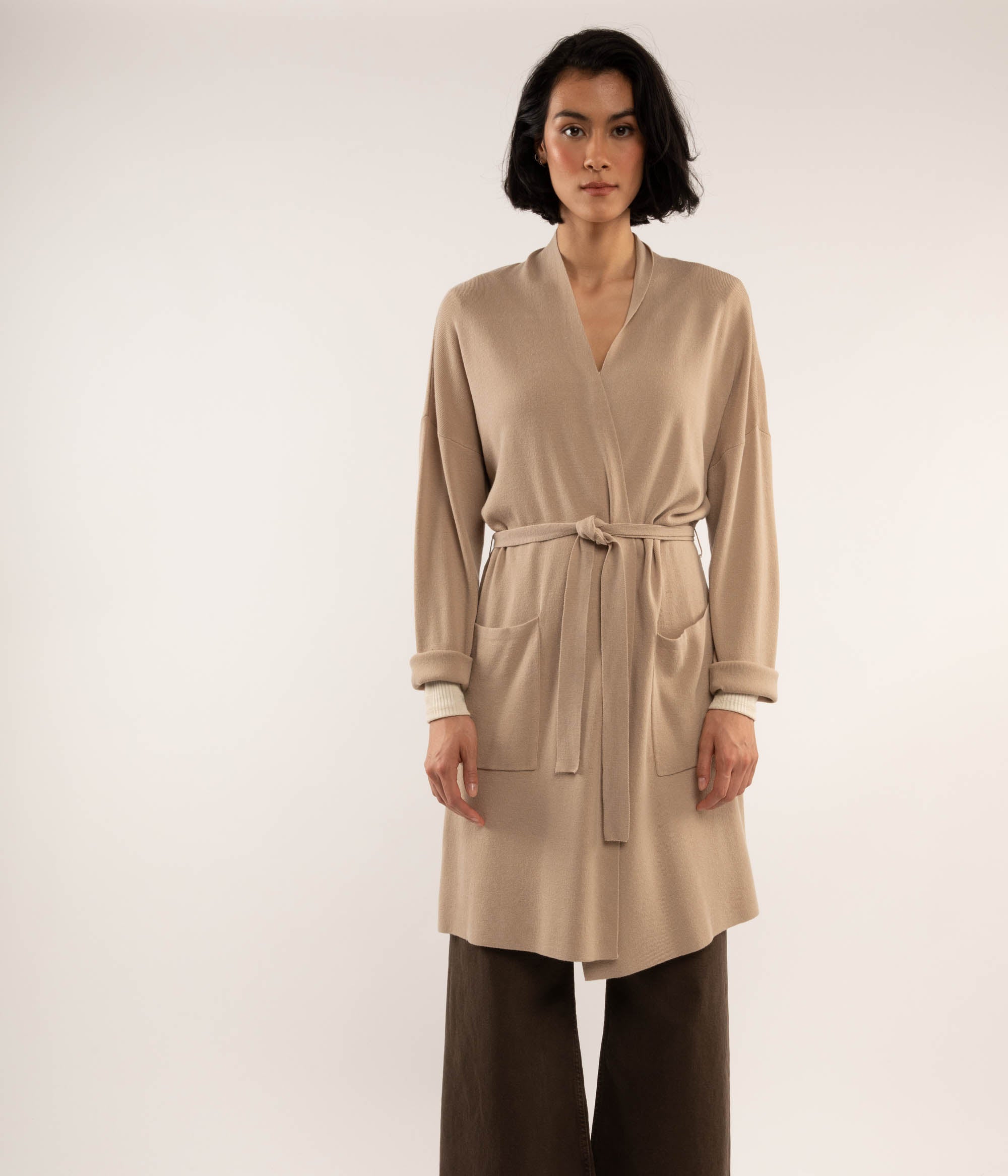 Matt & Nat Carol Cardigan Tan Wickel mit Gürtel