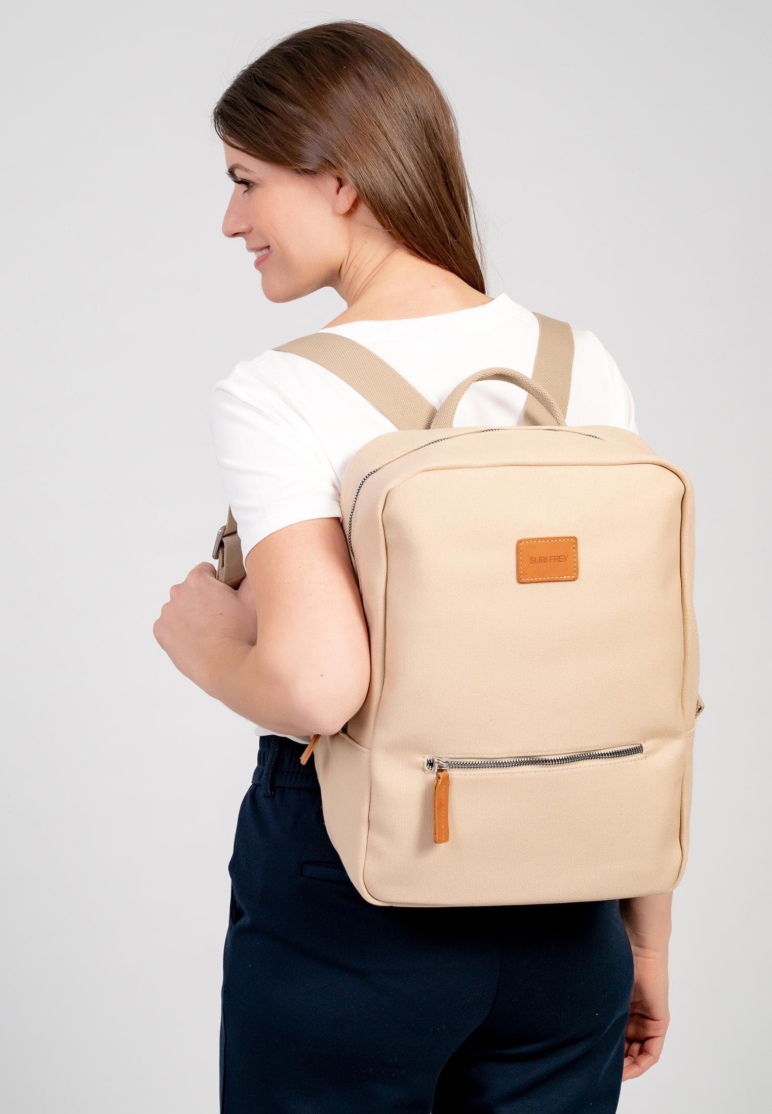 SURI FREY Milly Rucksack Sand Laptopfach 28 cm