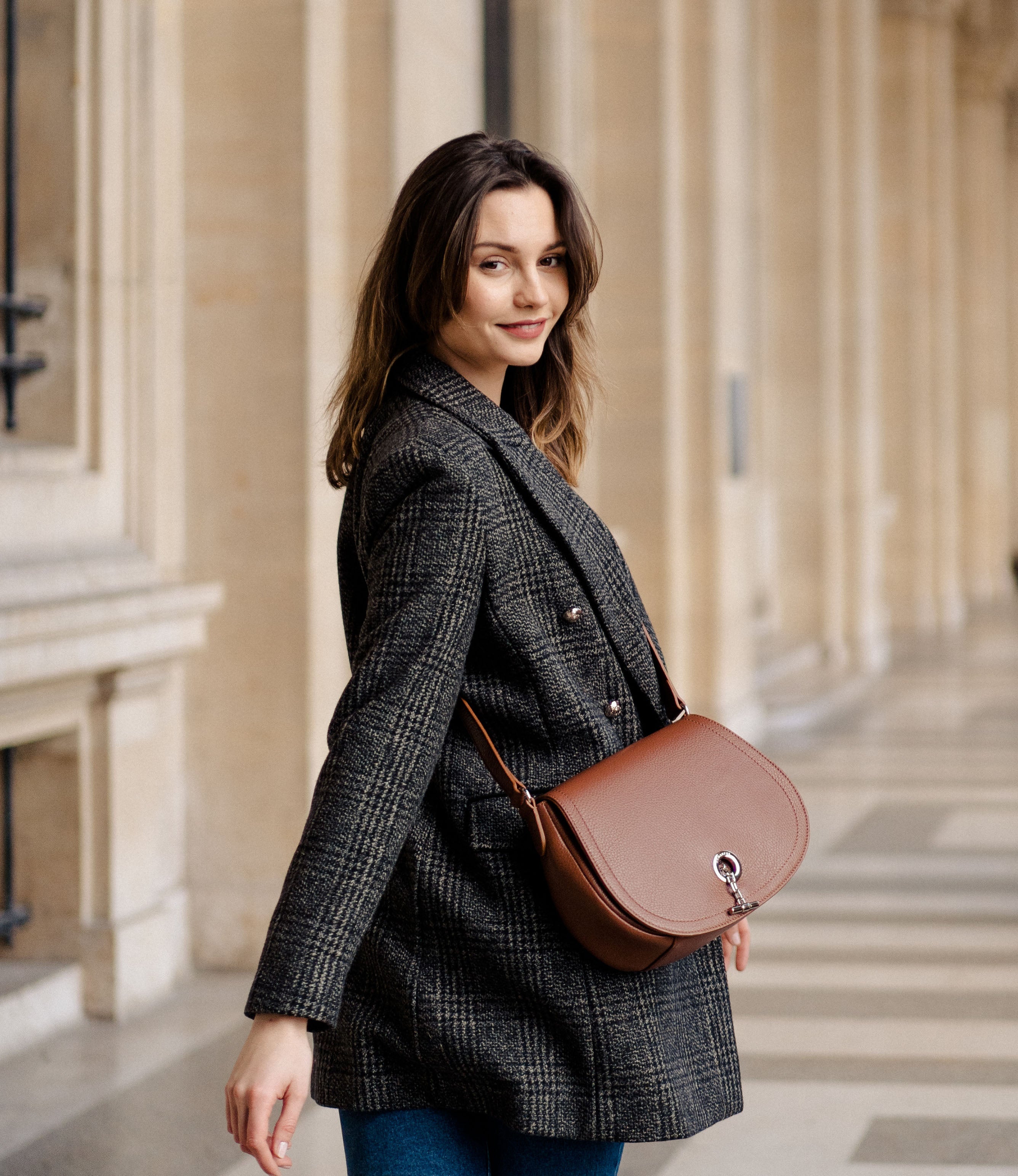Lamarthe Paris Umhängetasche Cognac Vollleder Kette