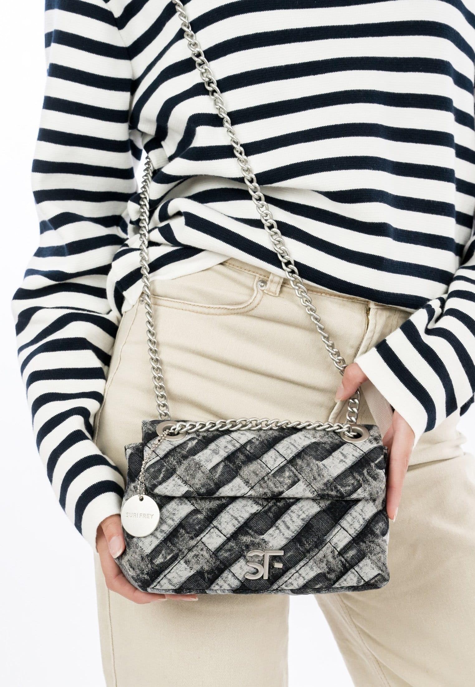 SURI FREY Bethy Shoulder Bag Schultertasche Schwarz Denim