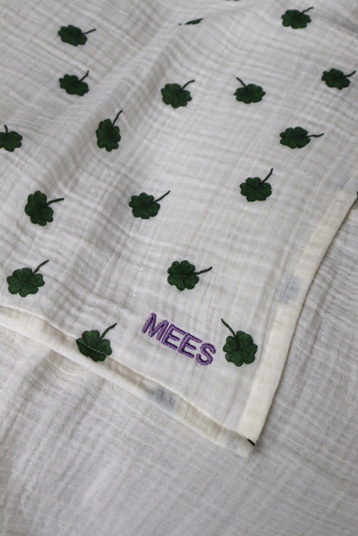Studio Noos Swaddle Print Large Mulltuch White Clover