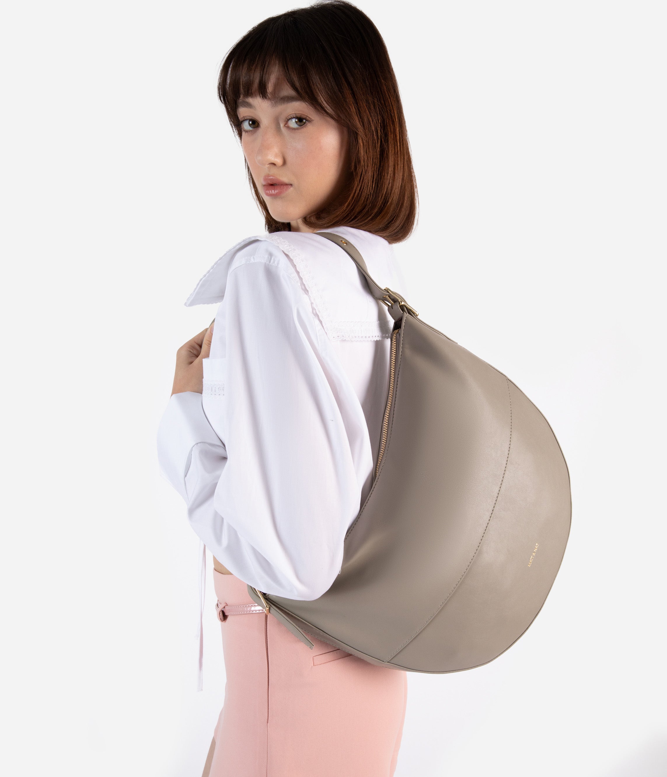 Matt & Nat Forum ESTHER Hobo Schwarz Schultertasche