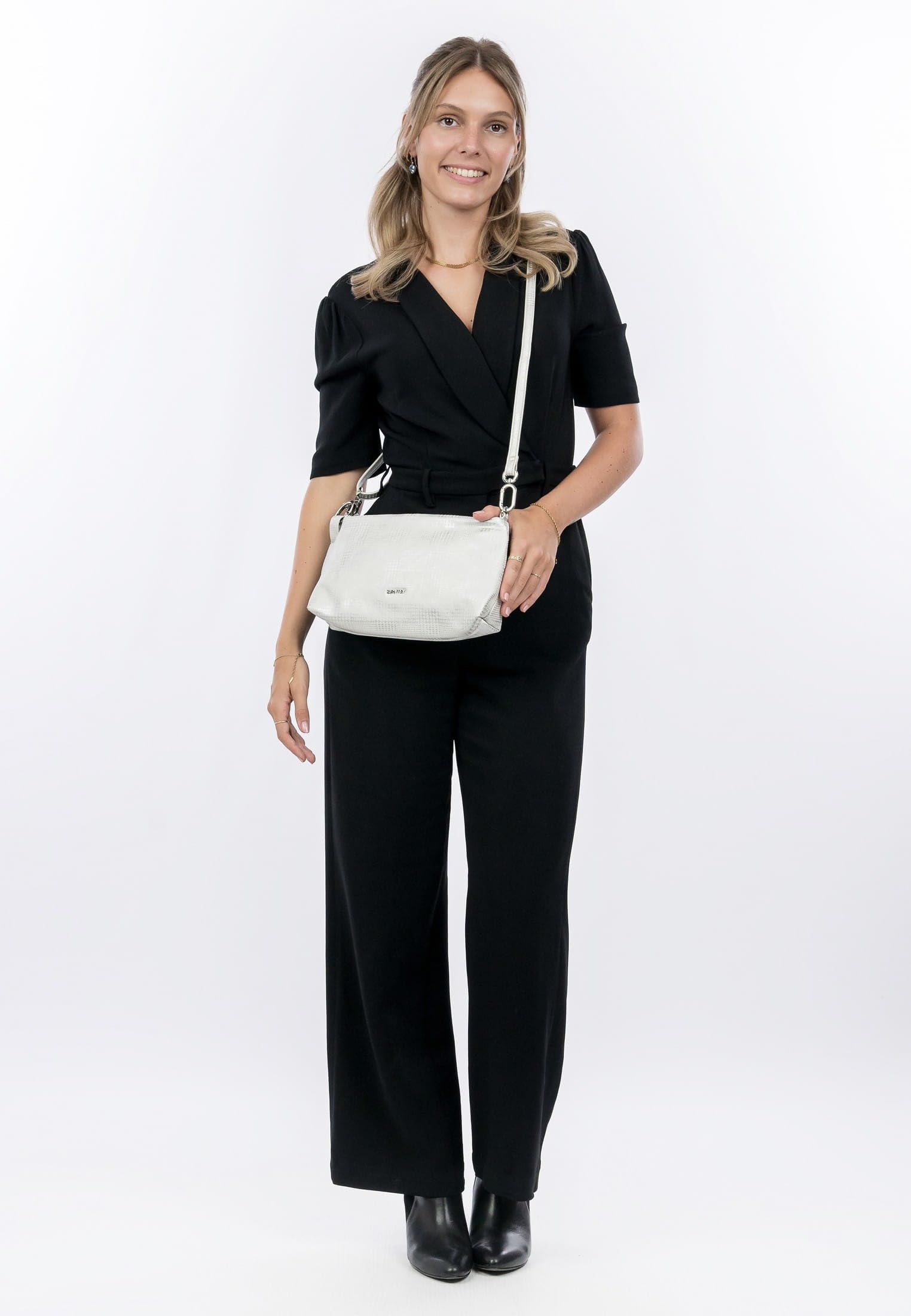 SURI FREY Nicy Crossbody Bag Umhängetasche Silver