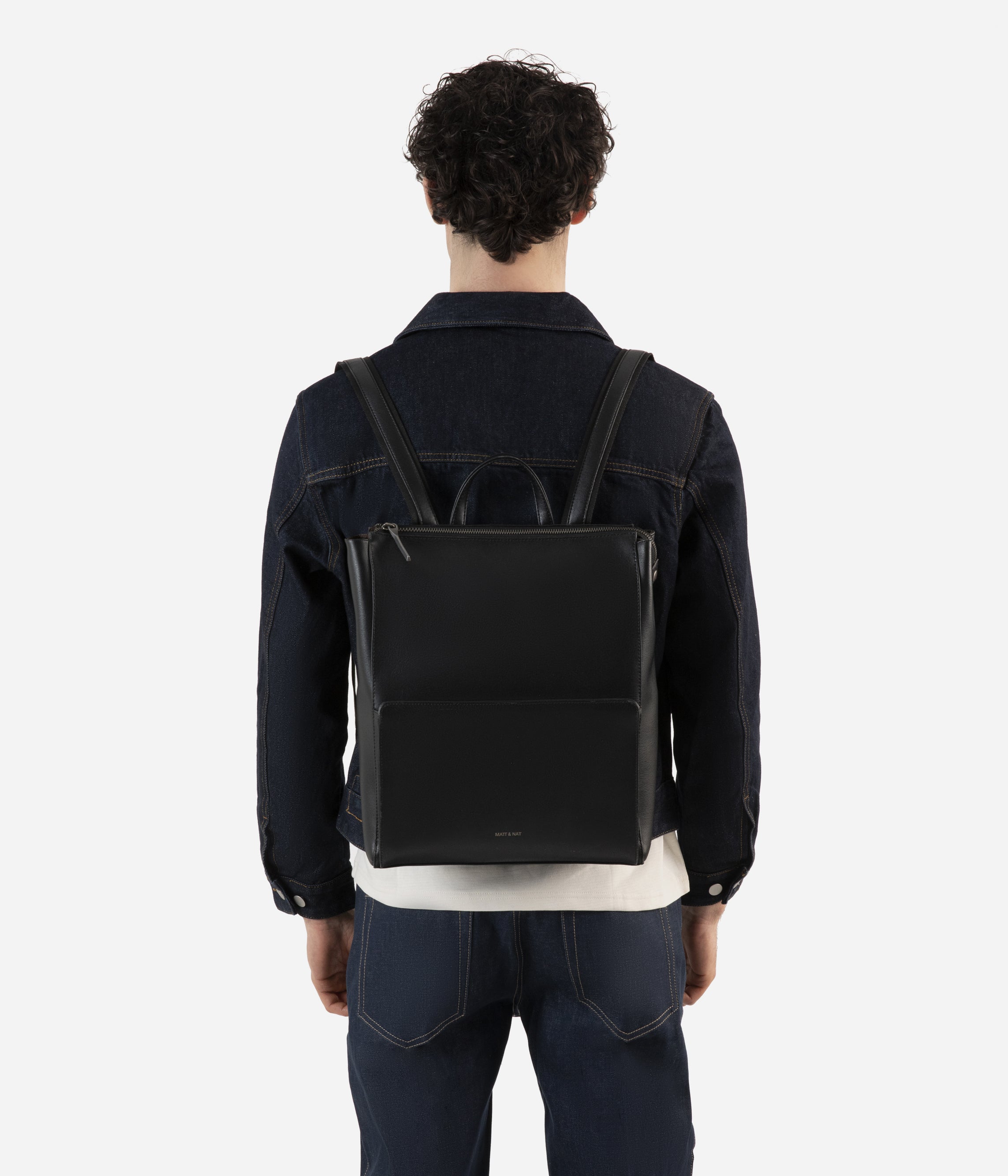 Matt & Nat Eve Vintage Rucksack schwarz vegan 13 Zoll