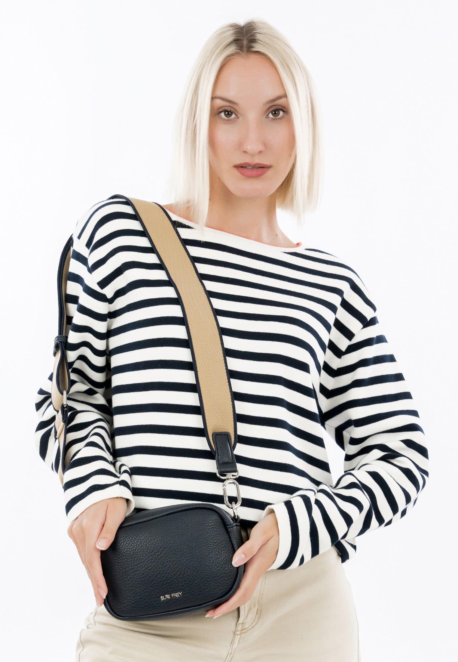 SURI FREY Hanny Crossbody Umhängetasche Blau klein