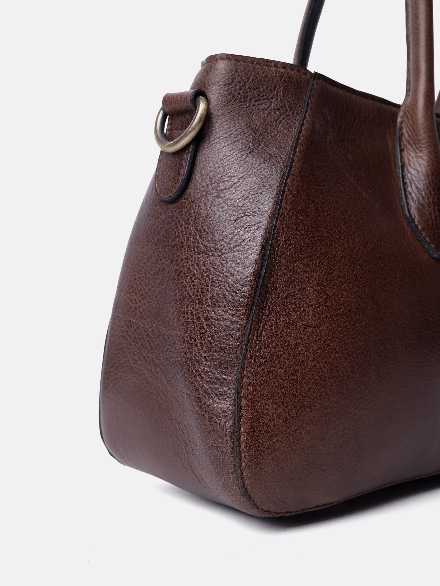 RE:DESIGNED Silje Small Handtasche Woodsmoke Leder