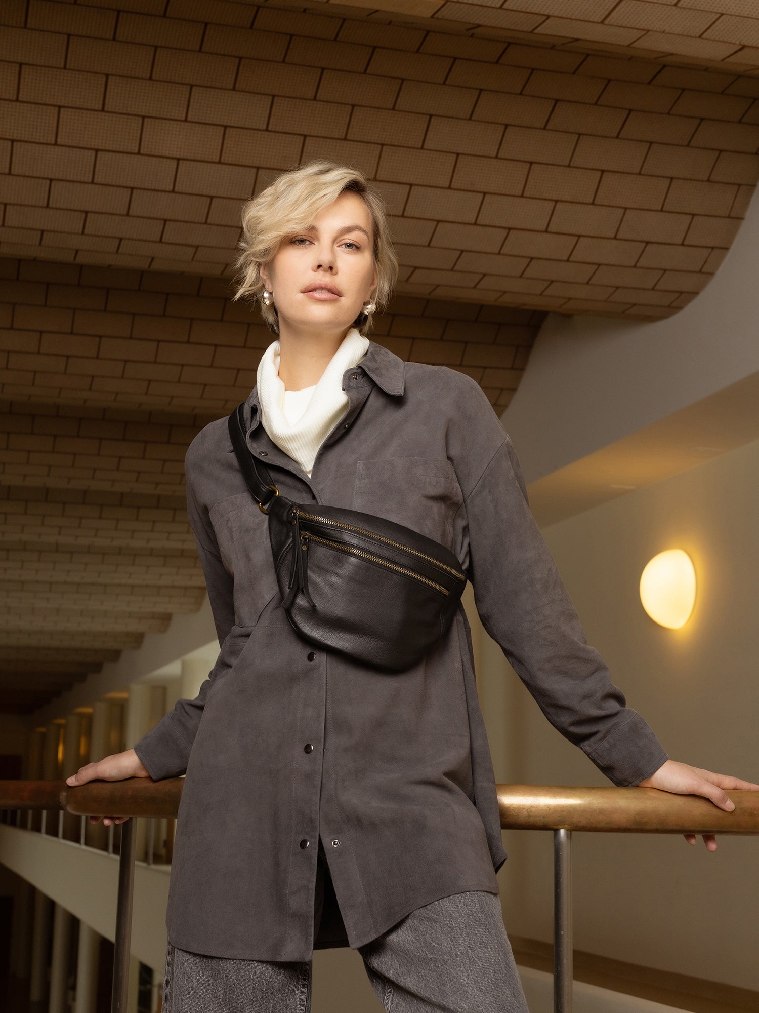 RE:DESIGNED Faust Urban Bauchtasche Schwarz Vollleder