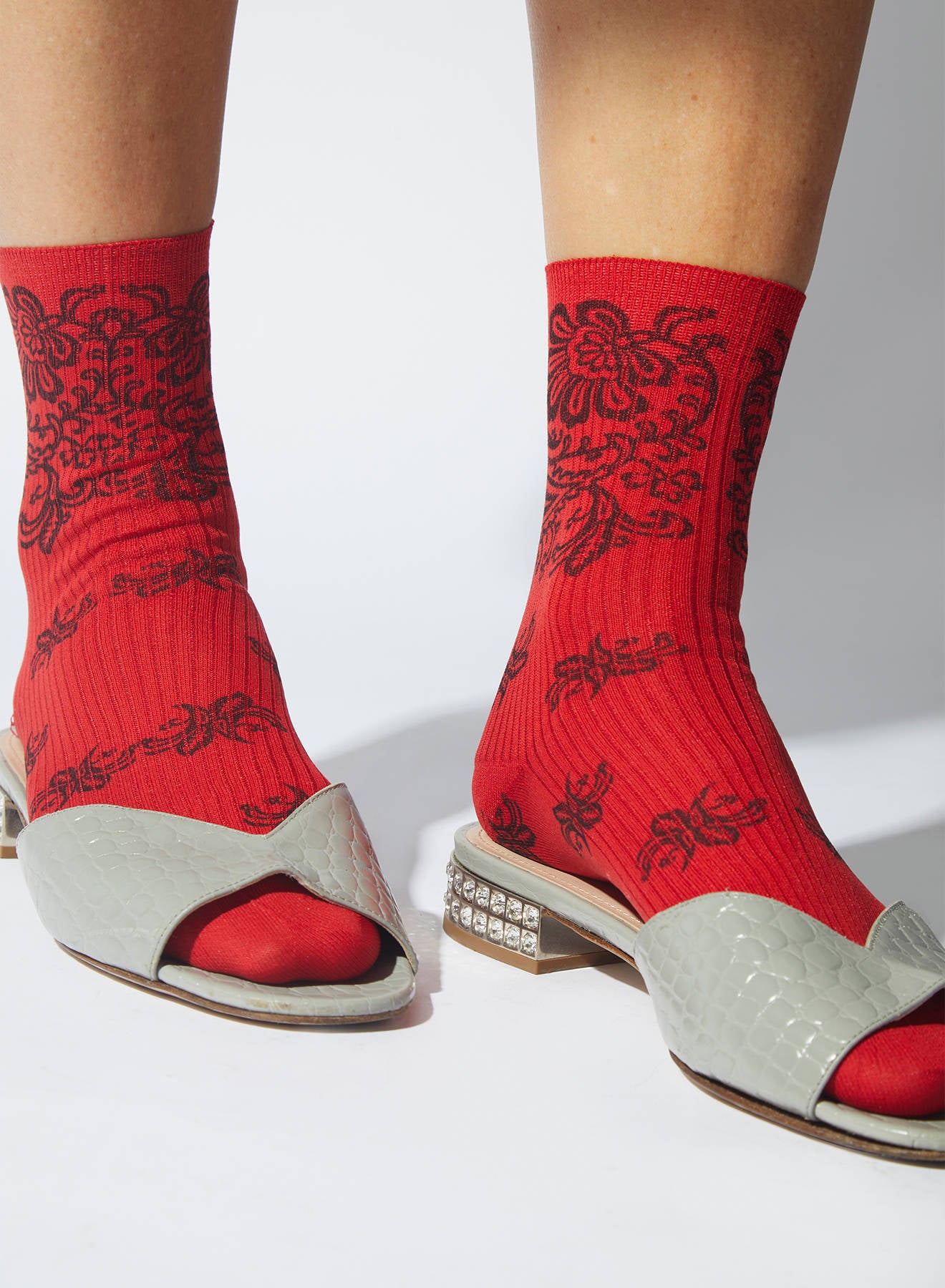 Maria la Rosa Fortaleza Socken Orange Seide Bandana