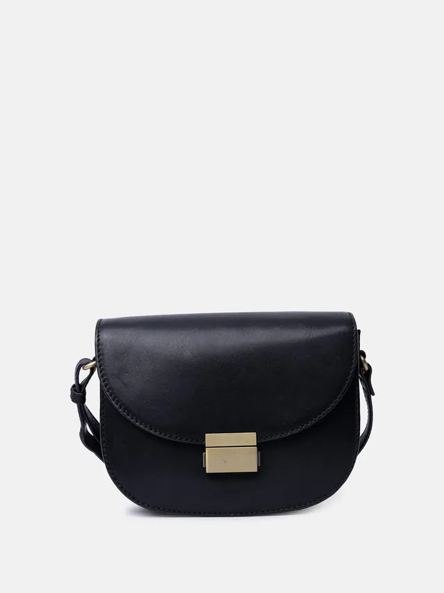 RE:DESIGNED Sivja Umhängetasche Schwarz Leder