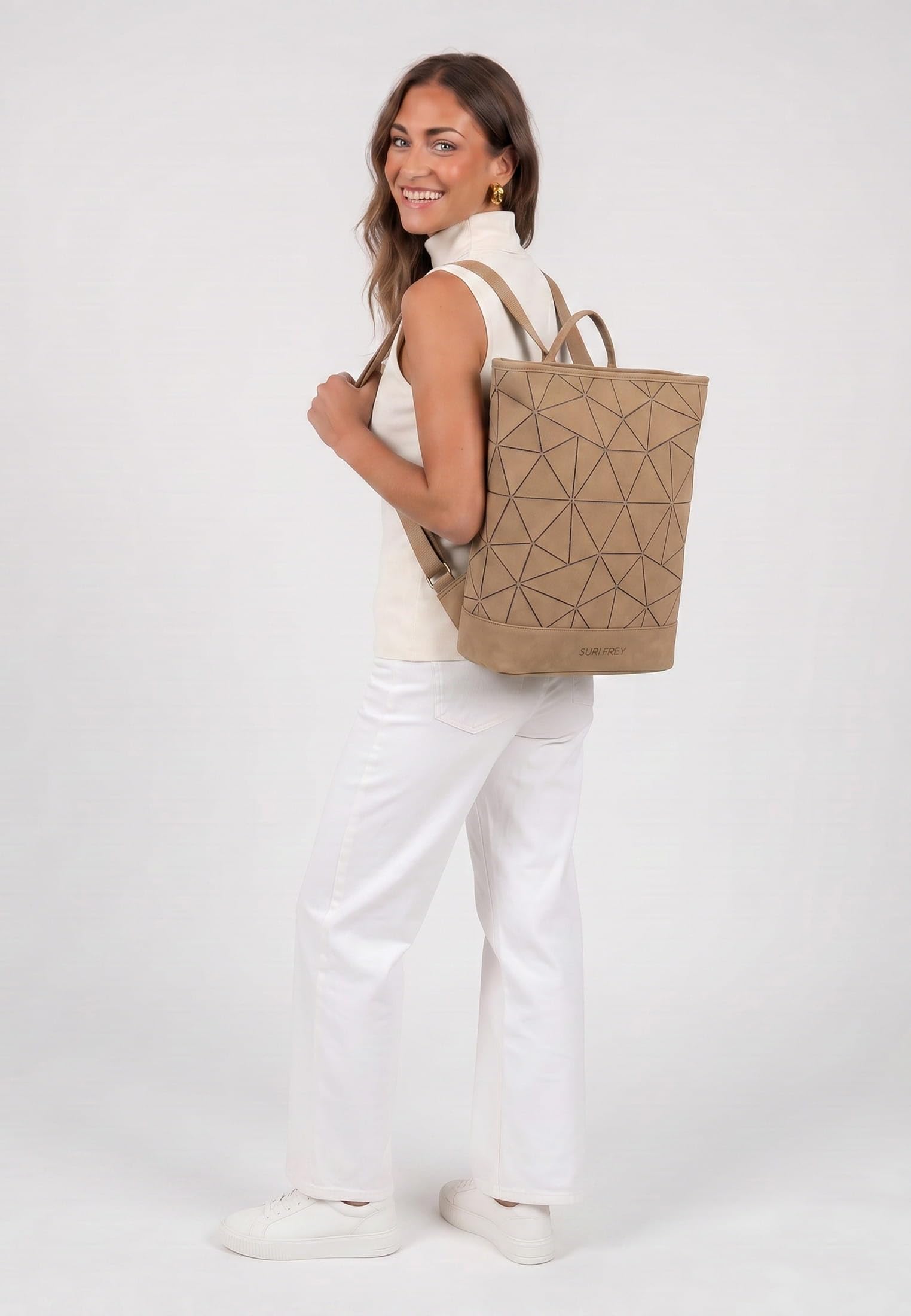 SURI FREY Suri Sports Jessy-Lu 18300 Rucksack Sand 420