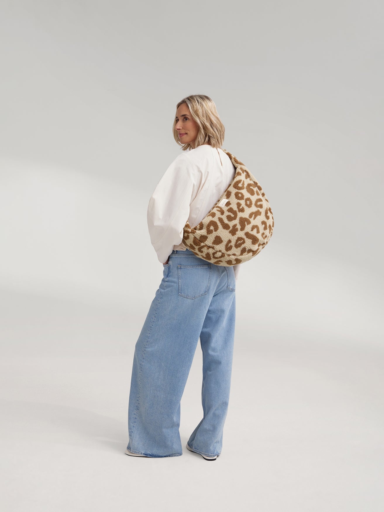 Studio Noos Teddy Cross Body Bag Umhängetasche Leopard