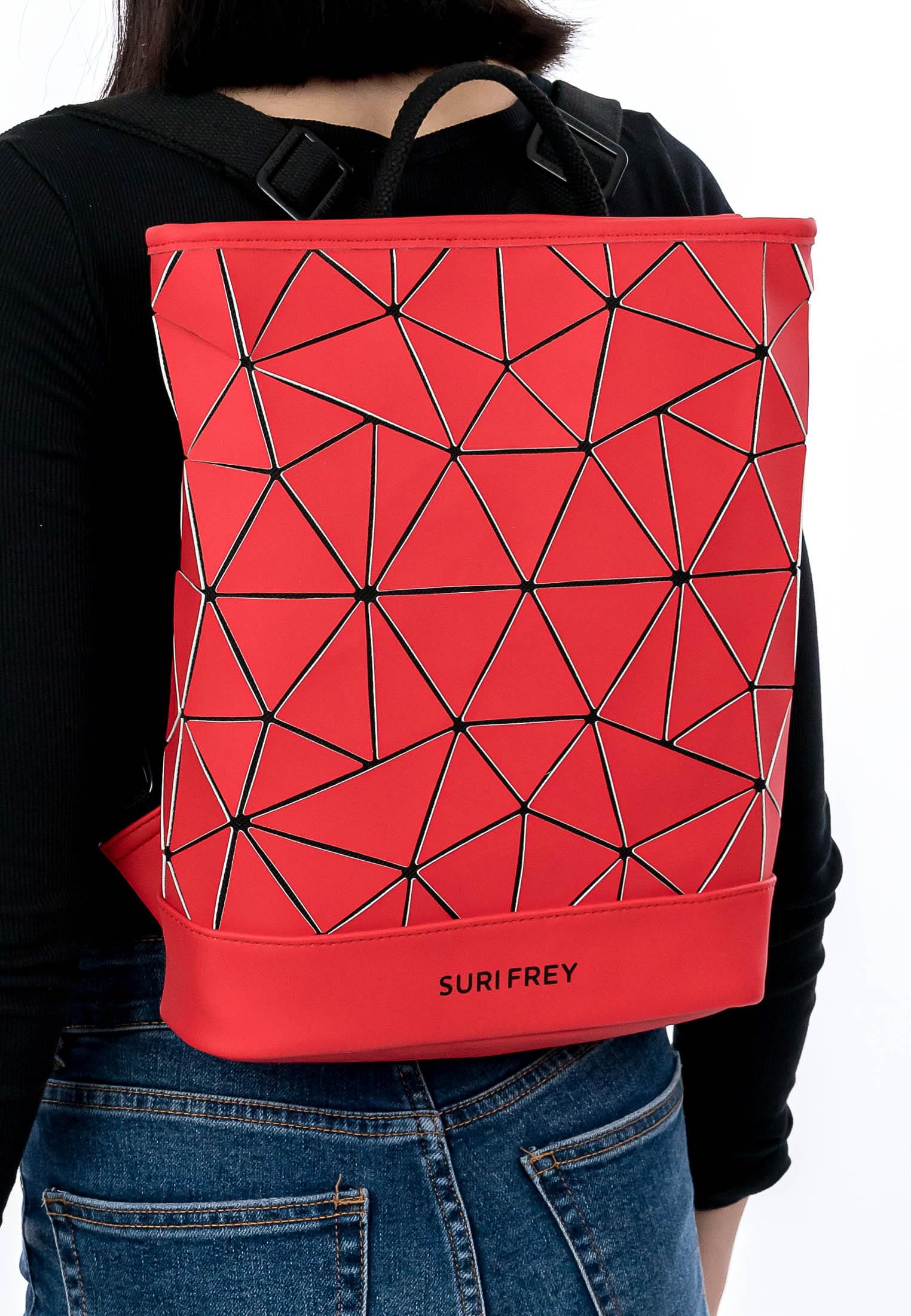 SURI FREY Jessy-Lu City Backpack M Rucksack Lightred mit Laptopfach