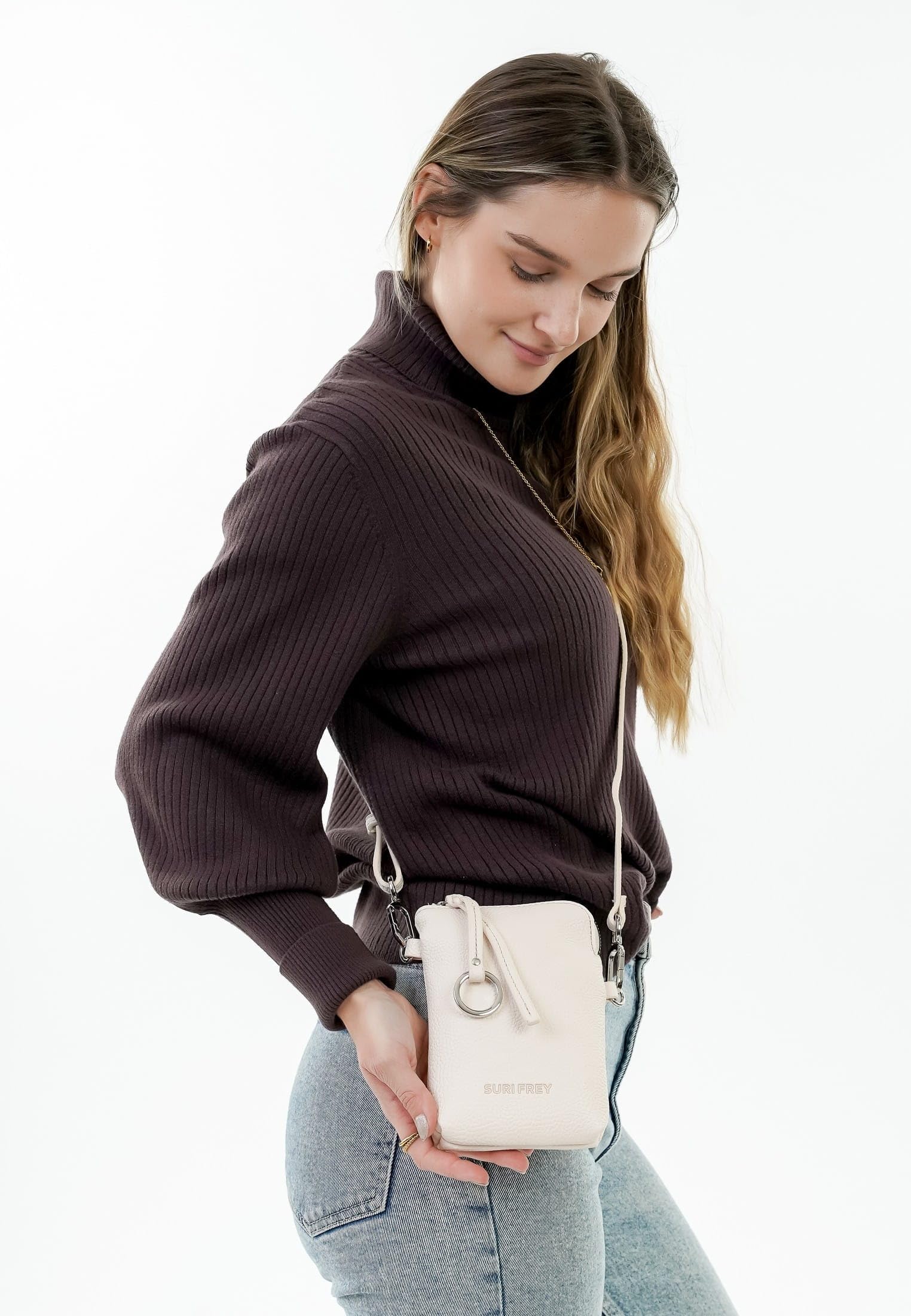 SURI FREY SFY Debby Handyetui Handytasche Creme mit Riemen