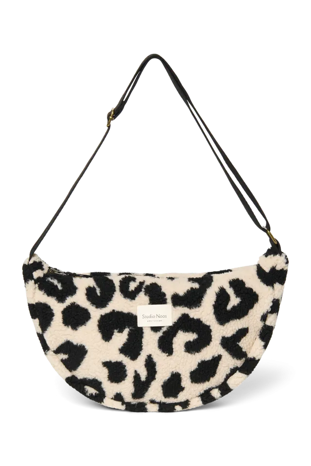 Studio Noos Teddy Fanny Pack Bauchtasche Holy Cow Plüsch
