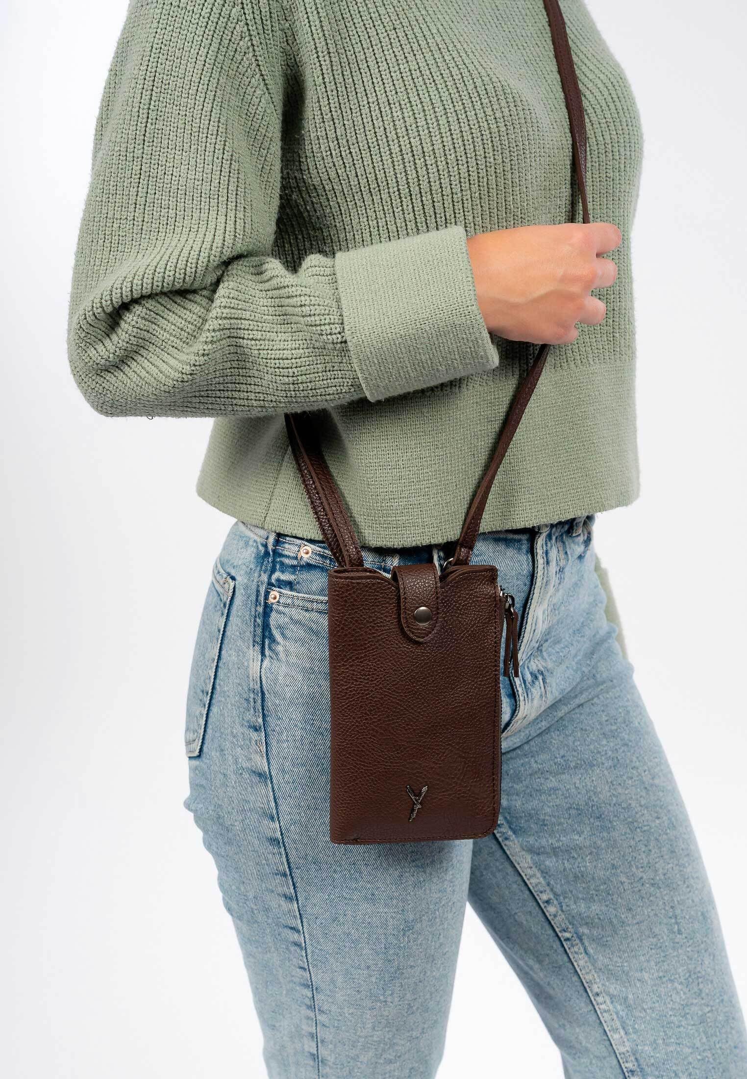 SURI FREY Gitty Smartphonebag Handytasche Brown Polyester