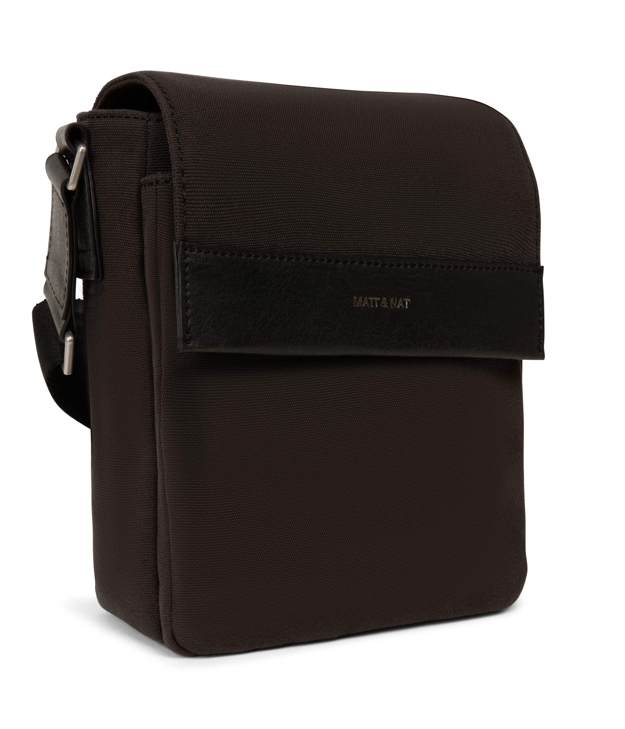 Matt & Nat Canvas Egon Messenger Schwarz recycelt