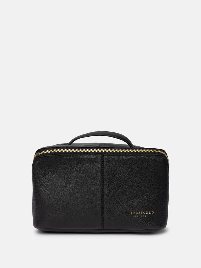 RE:DESIGNED Halima Small Kulturtasche Schwarz Gold Vollleder