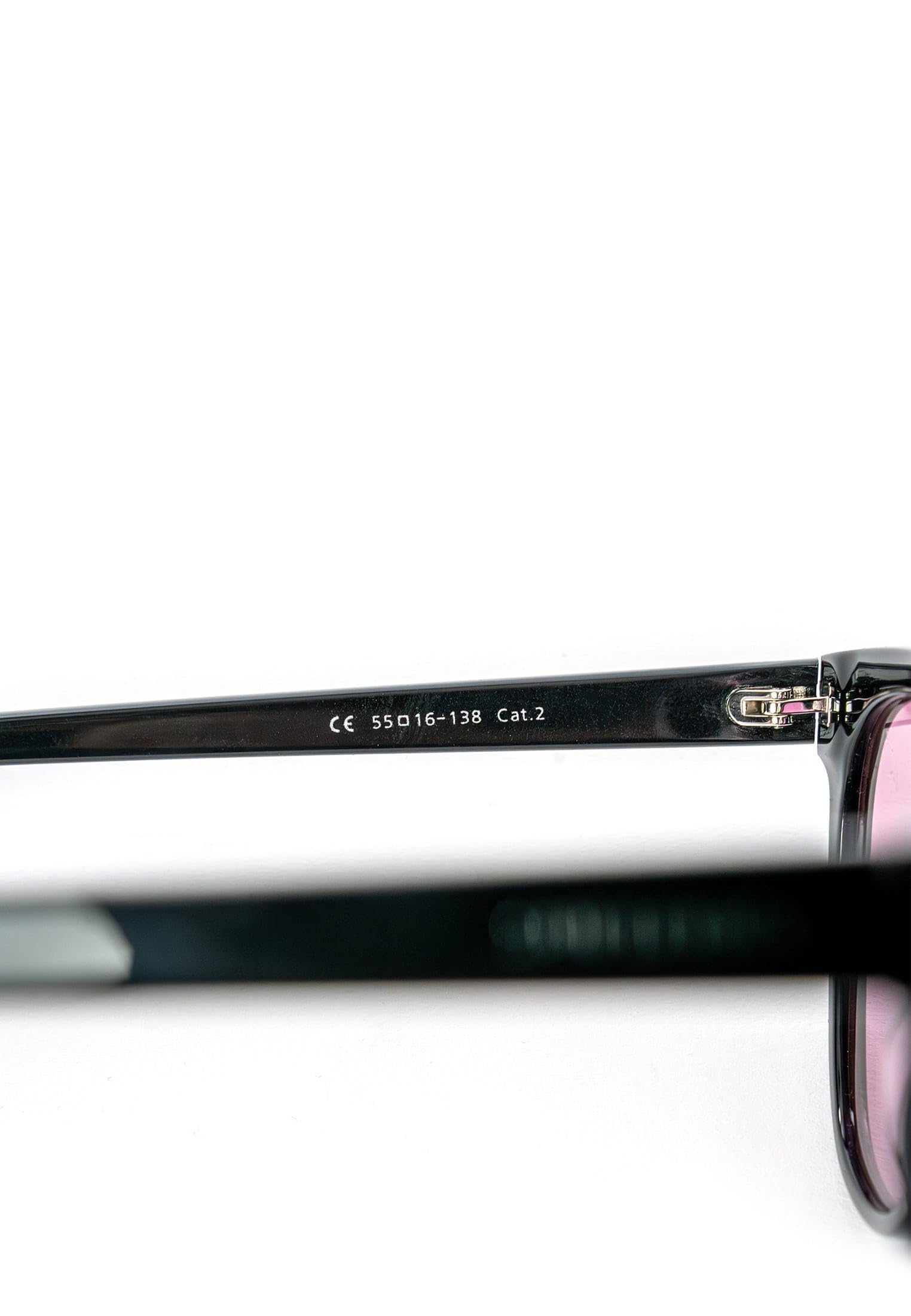 SURI FREY SFY Yconic SFW20001 Sonnenbrille Black 100 schwarz