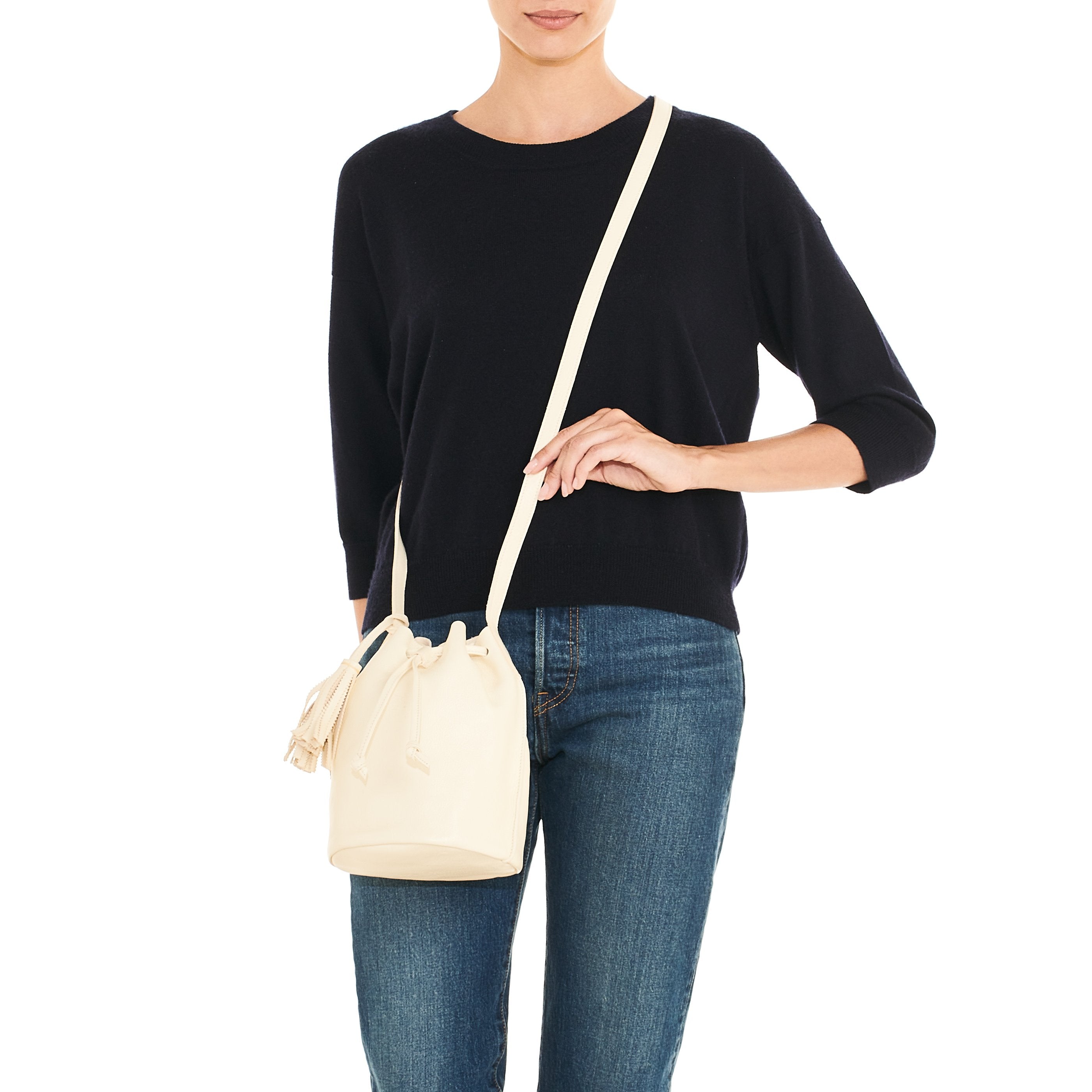 Il Bisonte Silvia Beuteltasche latte Rindsleder