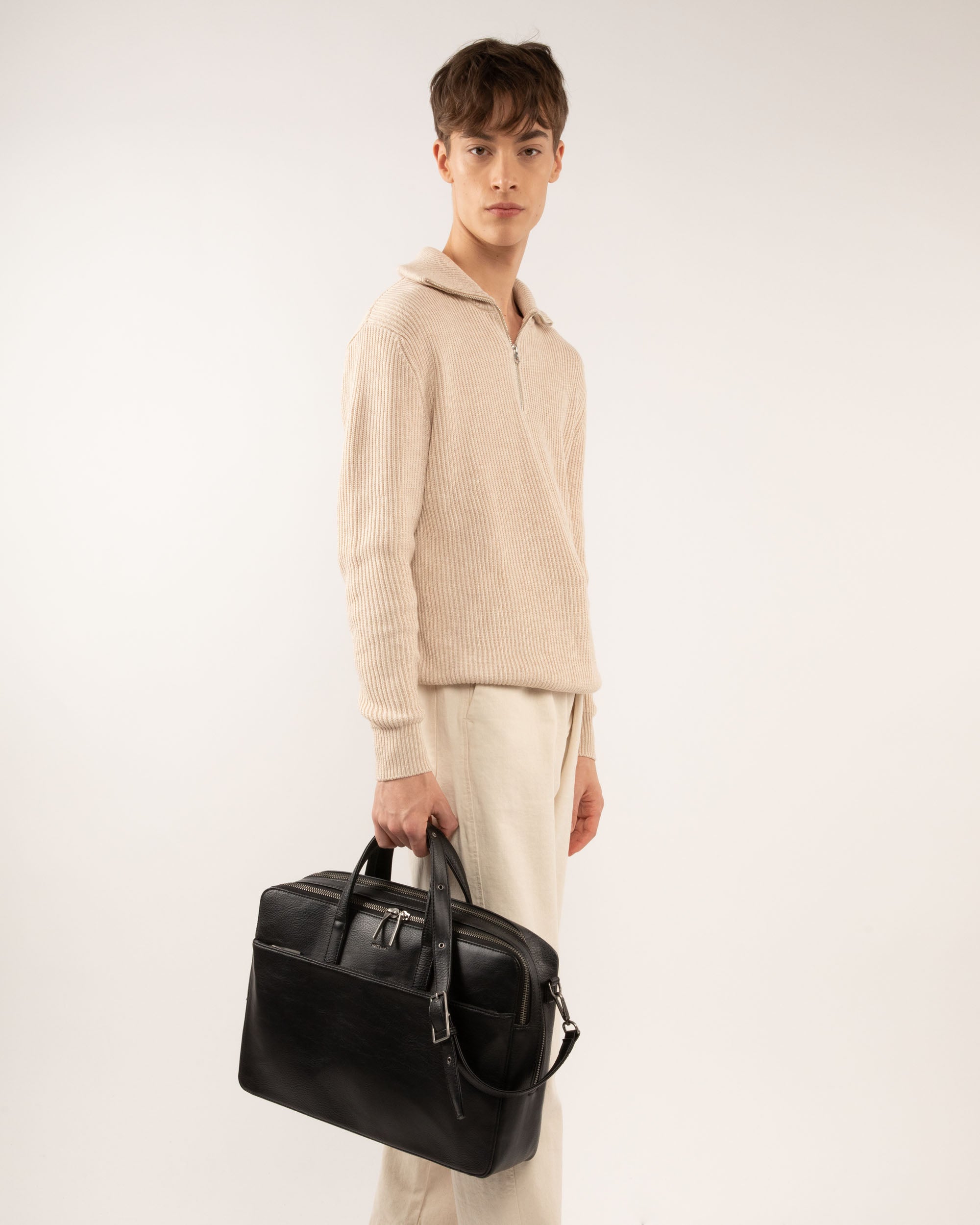 Matt & Nat Dwell Tom Aktentasche Schwarz 15 Zoll vegan