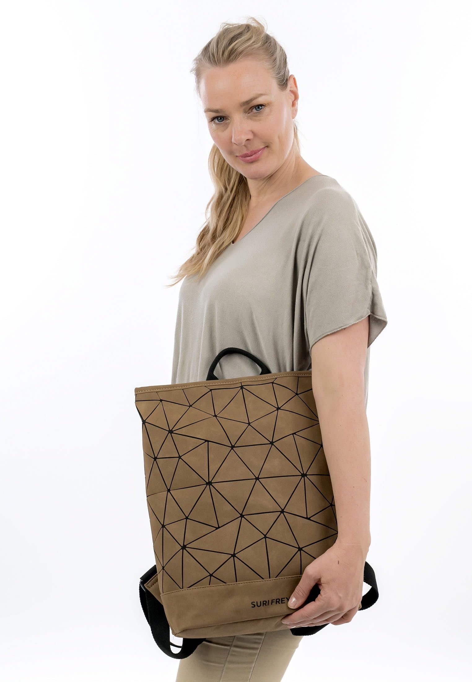 SURI FREY Suri Sports Jessy-Lu 18281 Rucksack Taupe