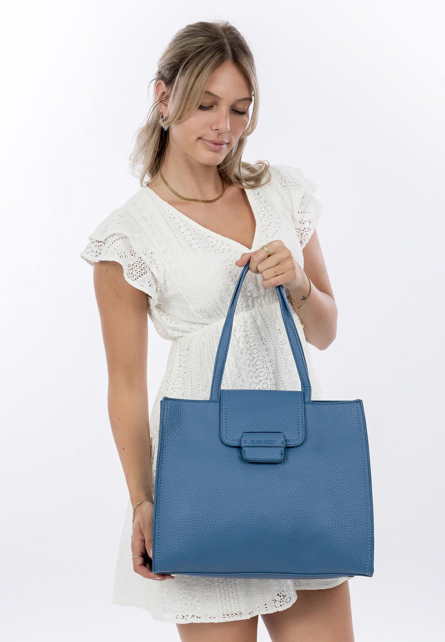 SURI FREY Berly Cityshopper M Shopper Denim A4