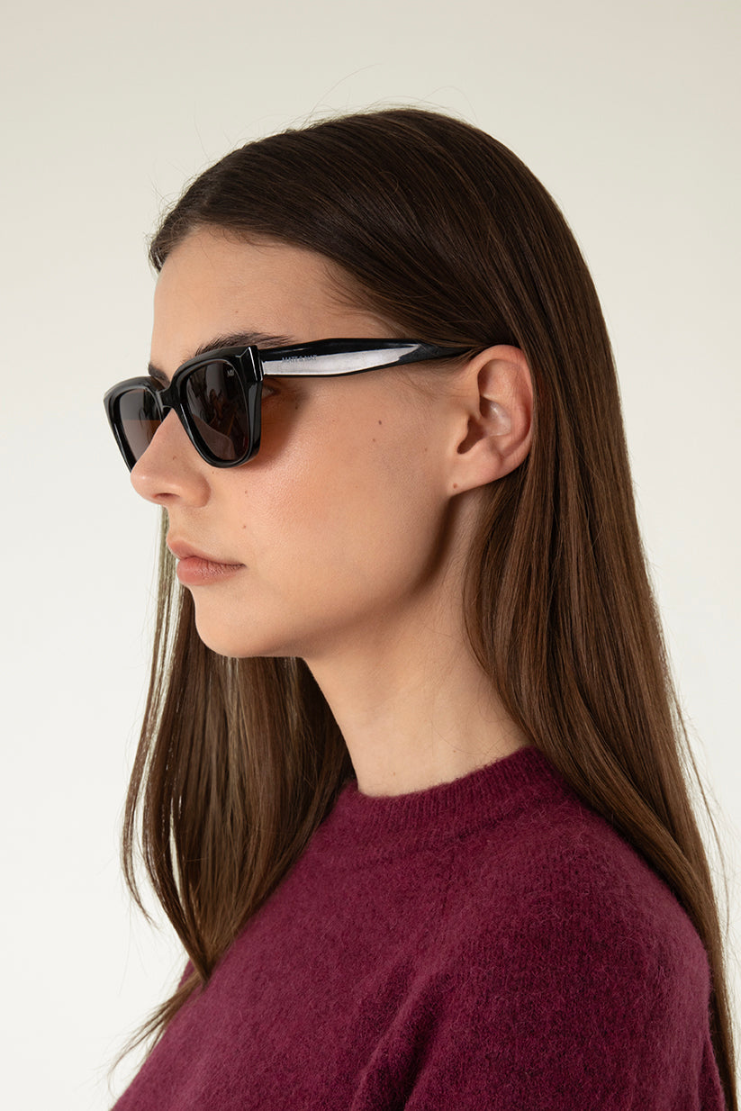 Matt & Nat Asuna Sonnenbrille recycelt schwarz OS