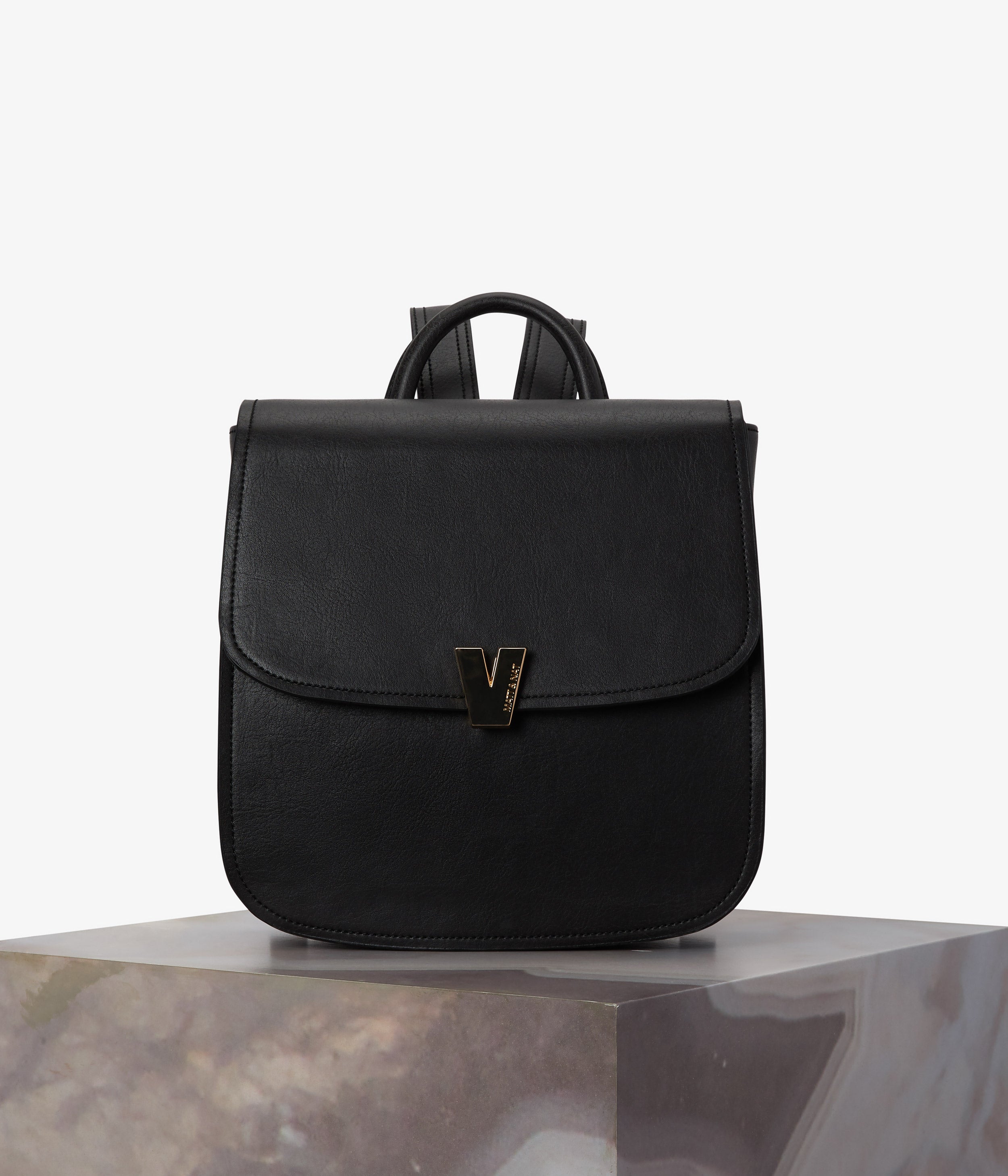 Matt & Nat Vintage Brooke Rucksack Schwarz vegan